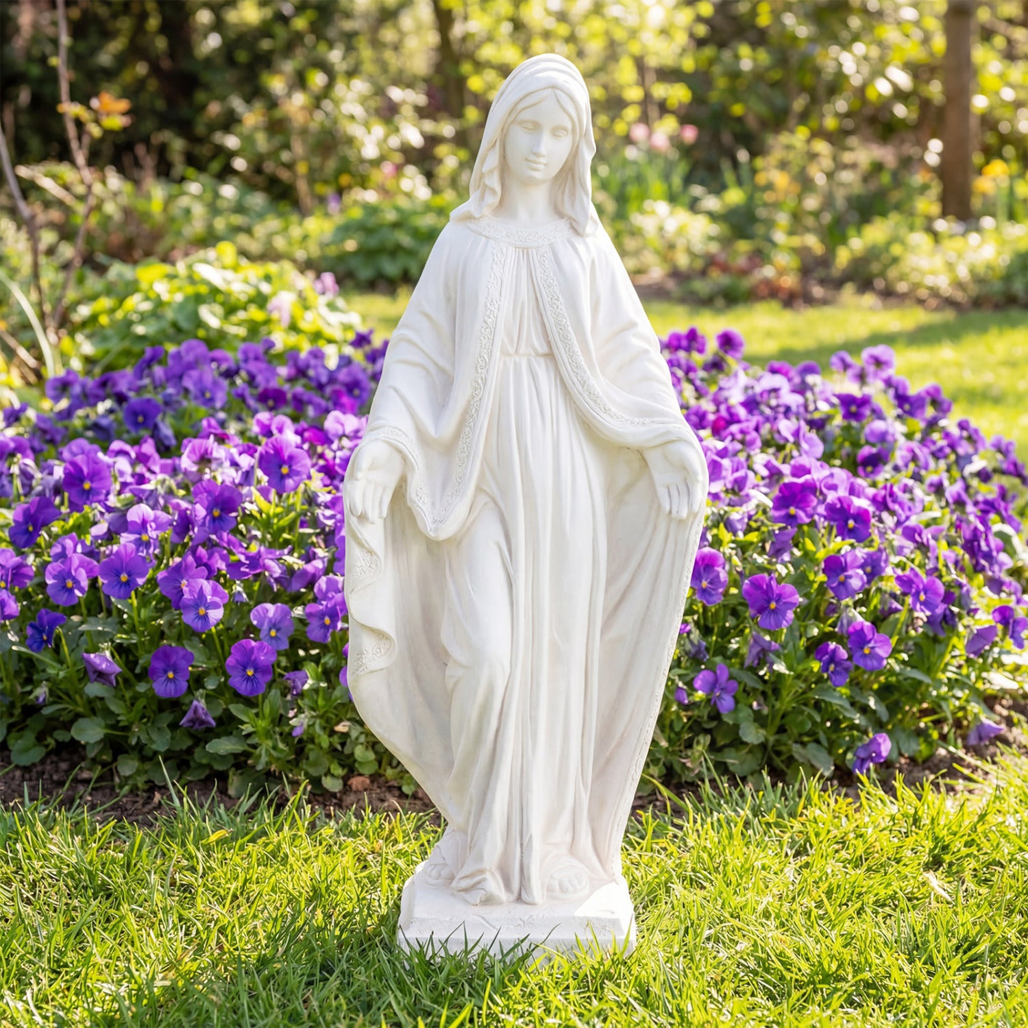 Virgin Mary Statue, 31.5 Inch, Aged Finish, Yard Patio, White Outdoor Decor at Gallery Canada