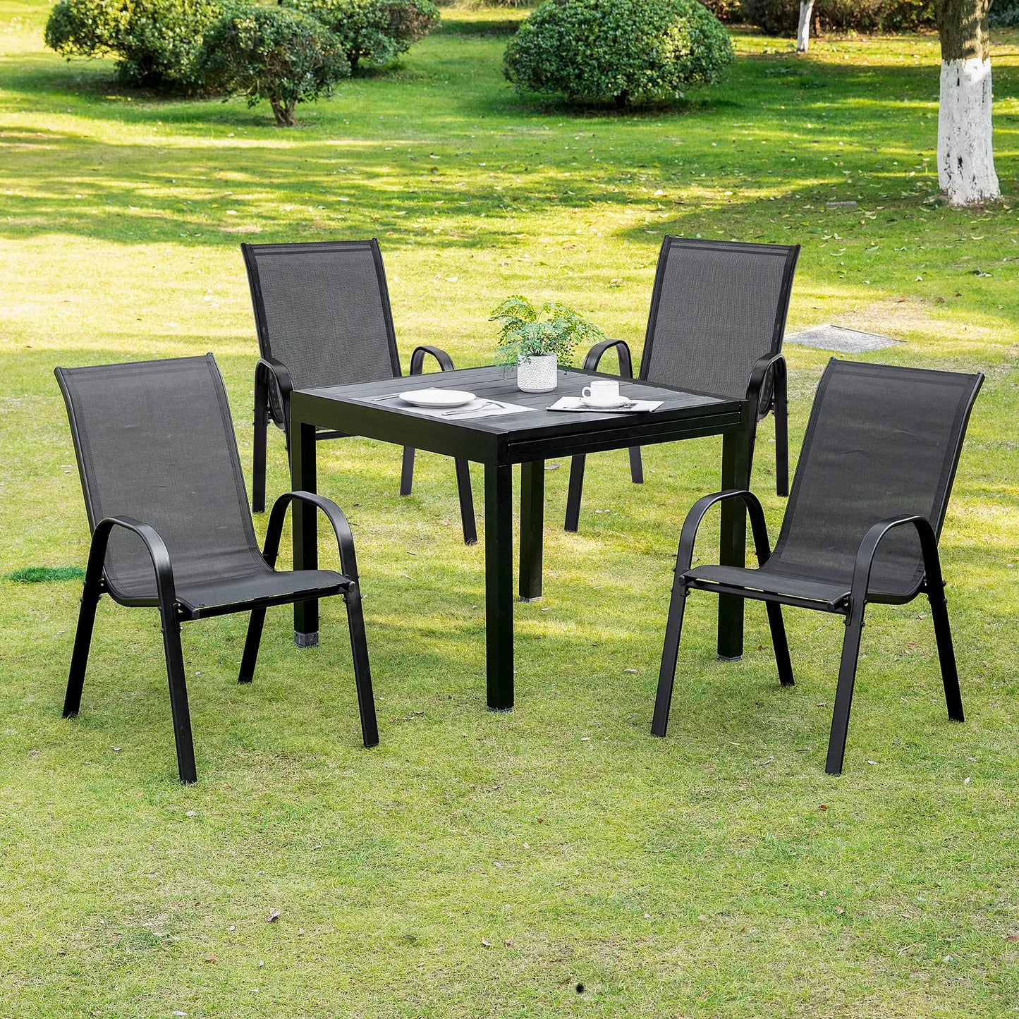 4-Piece Outdoor Dining Chair With Armrests, Black Patio Chairs at Gallery Canada