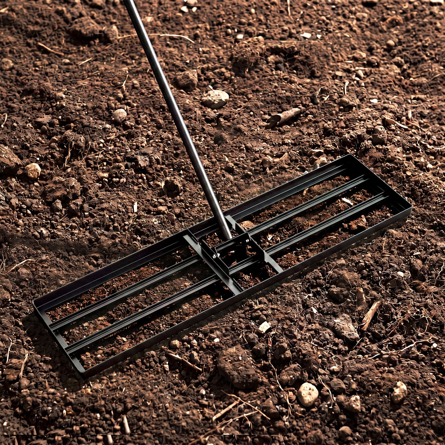 36 x 10 Inch Lawn Leveling Rake, Ergonomic Handle, Black Lawn Care Tools at Gallery Canada