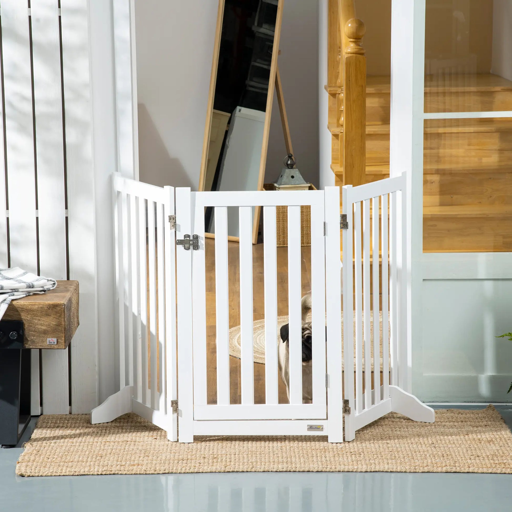 31.5"H Foldable Dog Gate with Door, 3 Panels, White Houses, Kennels & Pens at Gallery Canada