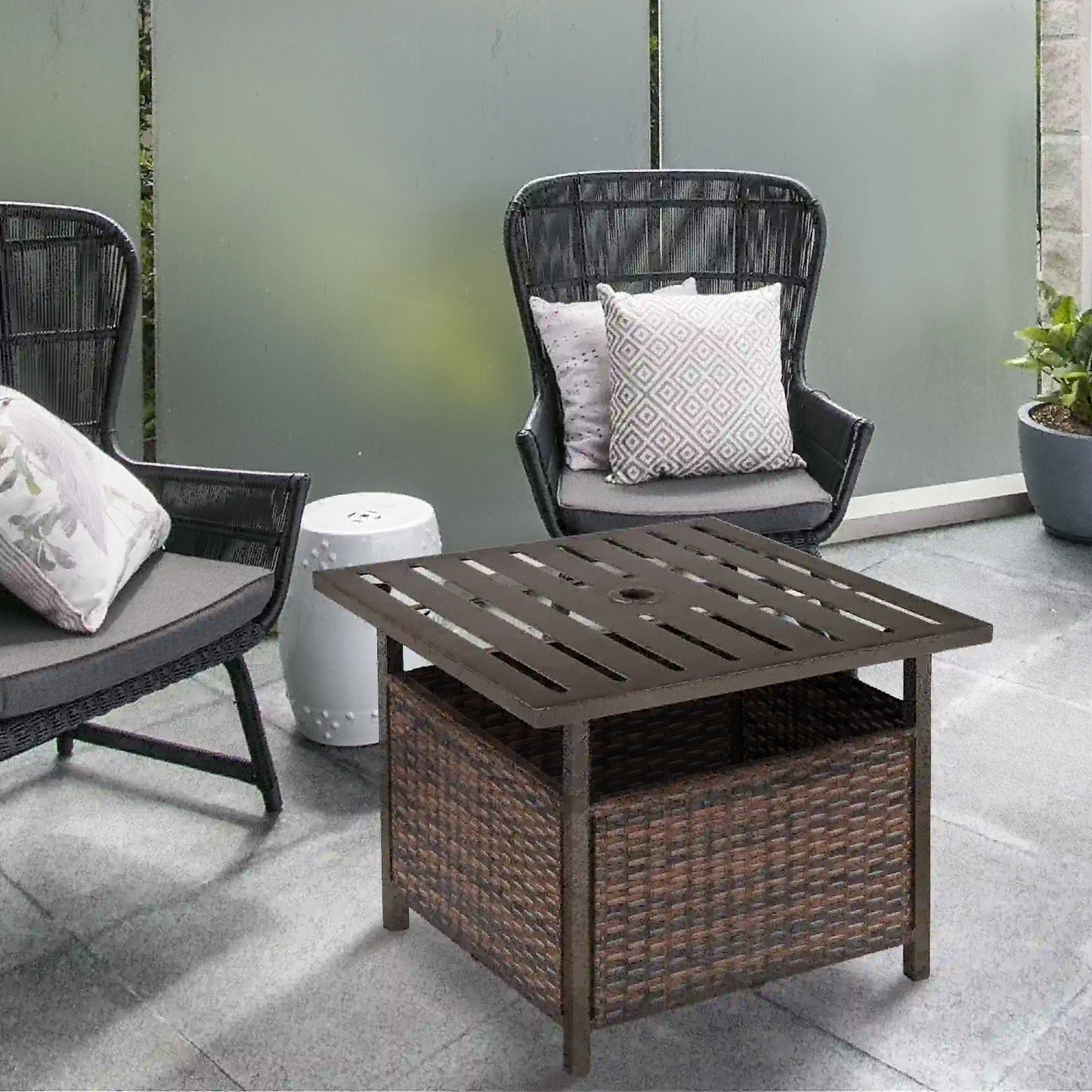 21.75" Outdoor Rattan Coffee Table, Umbrella Hole, Slatted Metal Top, Brown Patio Side Tables at Gallery Canada