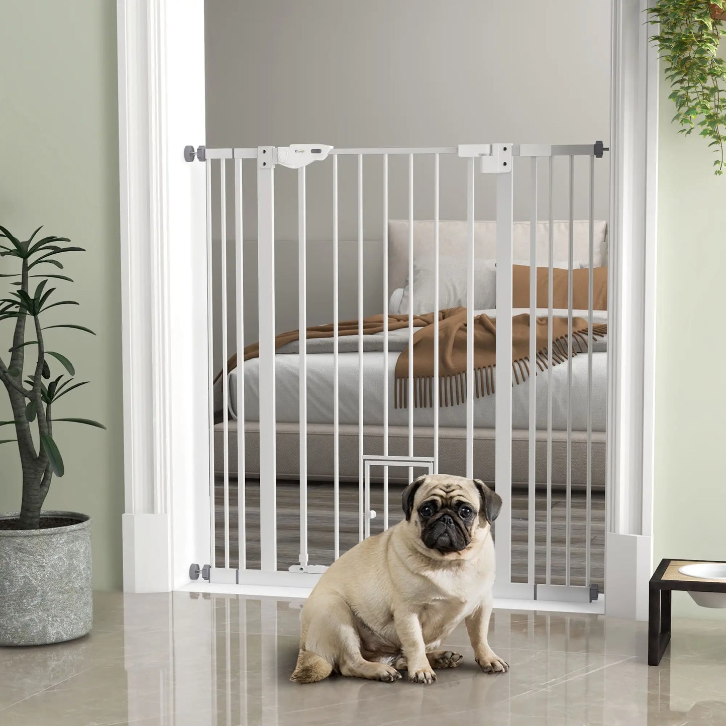 41" Indoor Dog Gate, Easy Open, White Houses, Kennels & Pens at Gallery Canada
