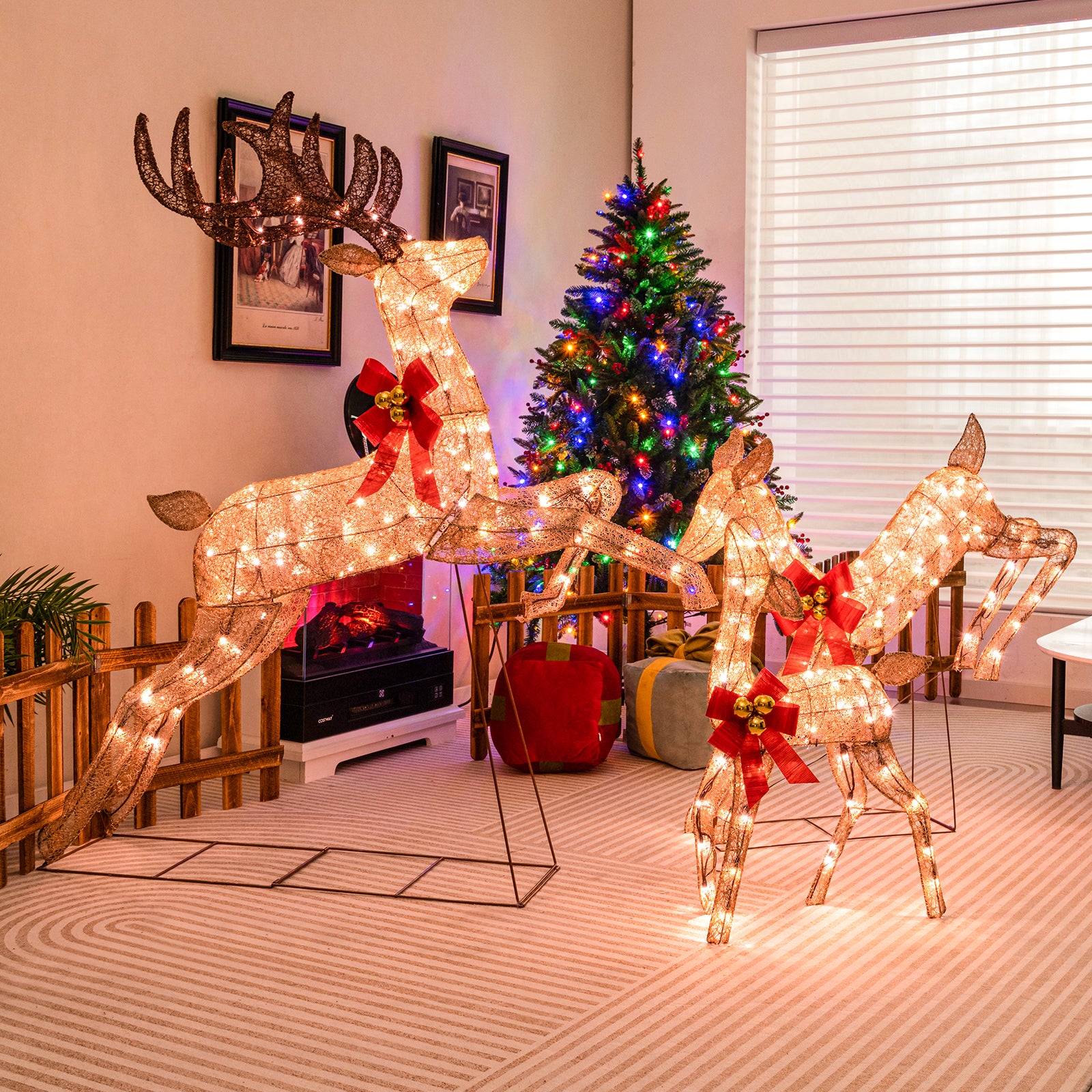 Lighted Christmas Reindeer Family Set, 3 Pieces, 255 Lights, Golden Christmas at Gallery Canada