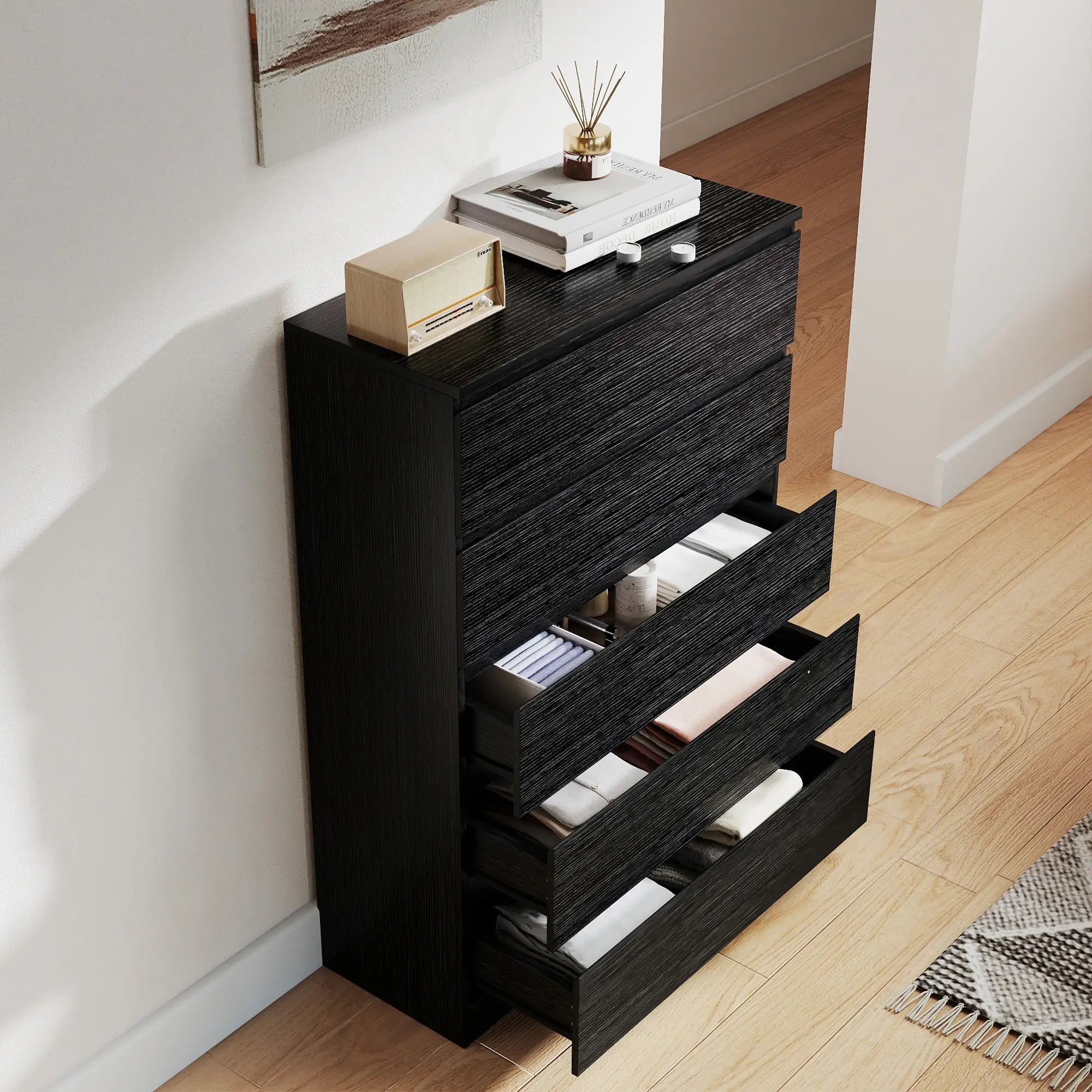 5 Drawer Dresser, Modern Chest for Bedroom, Black Storage Cabinets at Gallery Canada