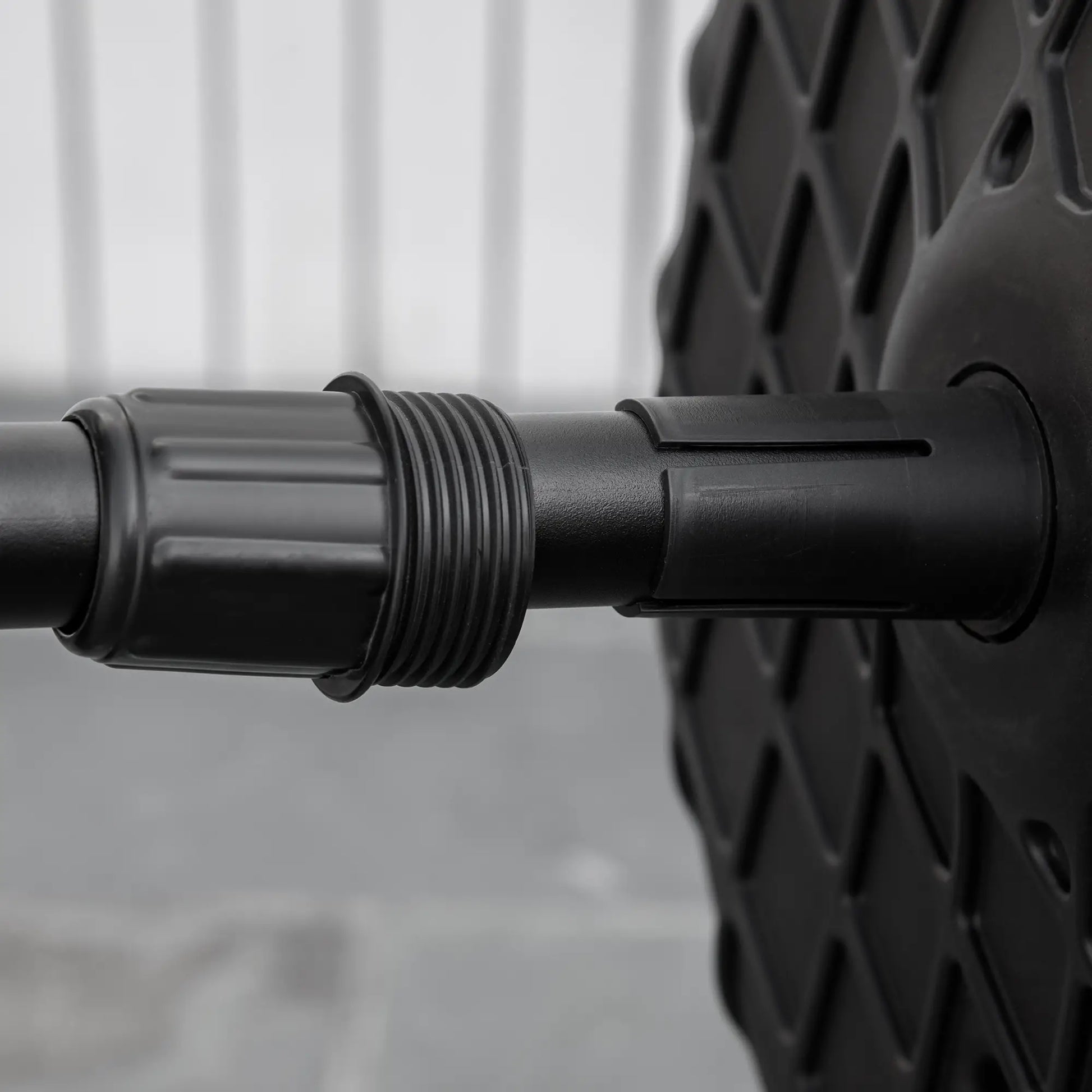 19.7" Round Patio Umbrella Table Tray, for Pool, Beach, Garden, Black Patio Umbrellas at Gallery Canada