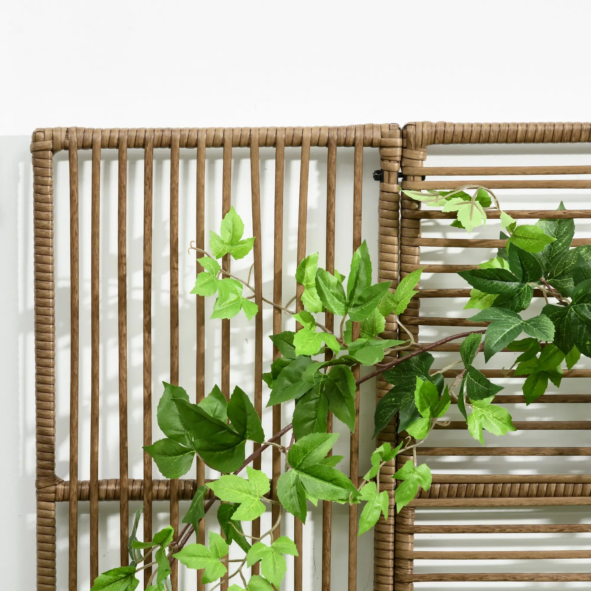 Raised Garden Bed with Lattice Trellis, Rattan Planter with Storage, Sand Brown Raised Garden Beds at Gallery Canada