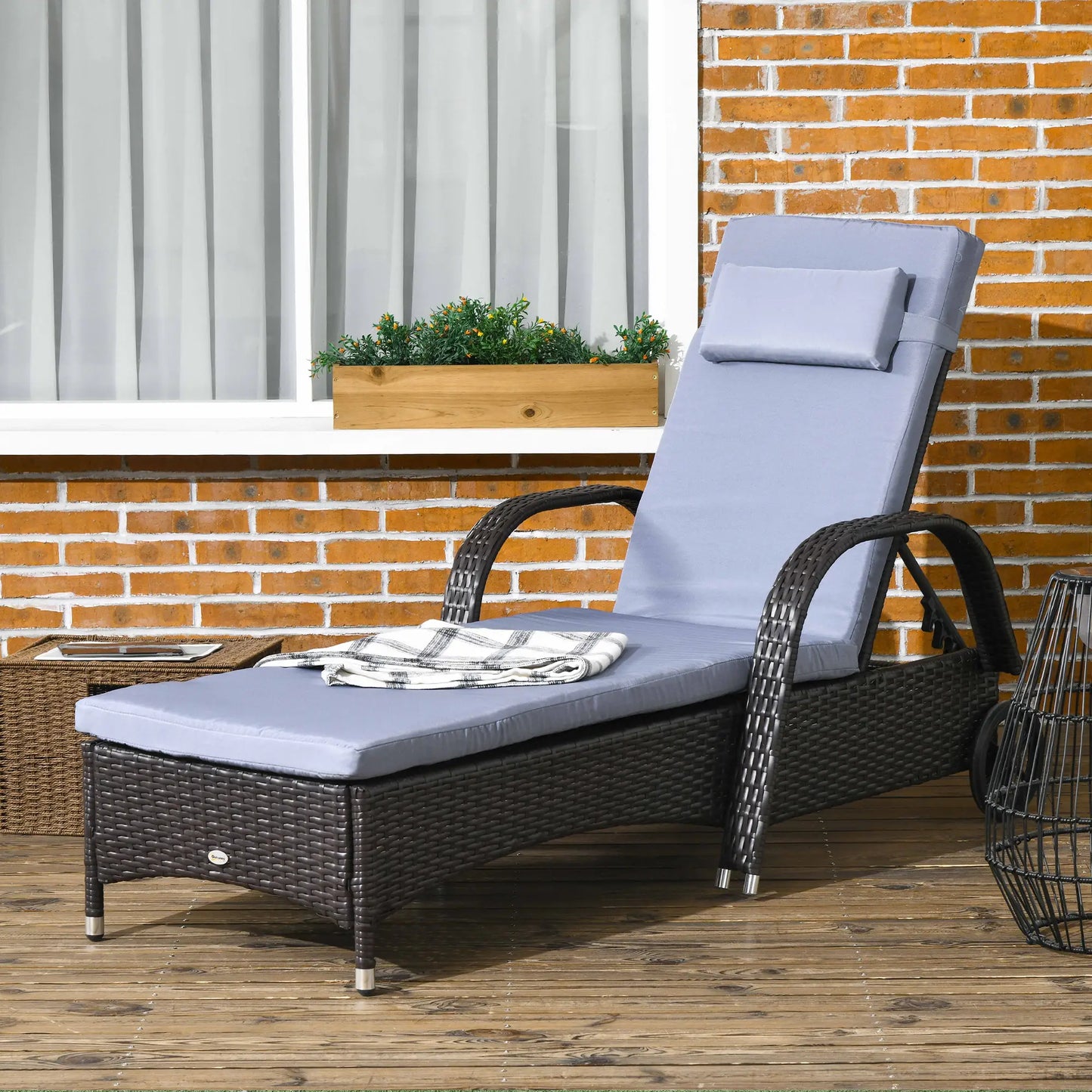 Outdoor Lounger, Deck Lounge Chair, 5-Level Adjustable, Silver Grey, Deep Coffee Chaise Loungers at Gallery Canada