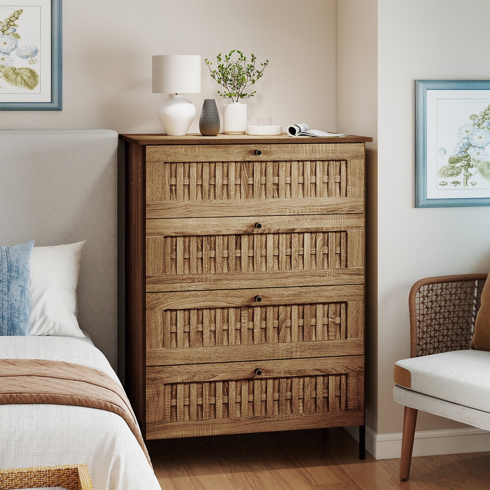 4-Drawer Dresser with Interlocking Mechanism and Metal Legs for Bedroom, Oak Dressers & Chests at Gallery Canada