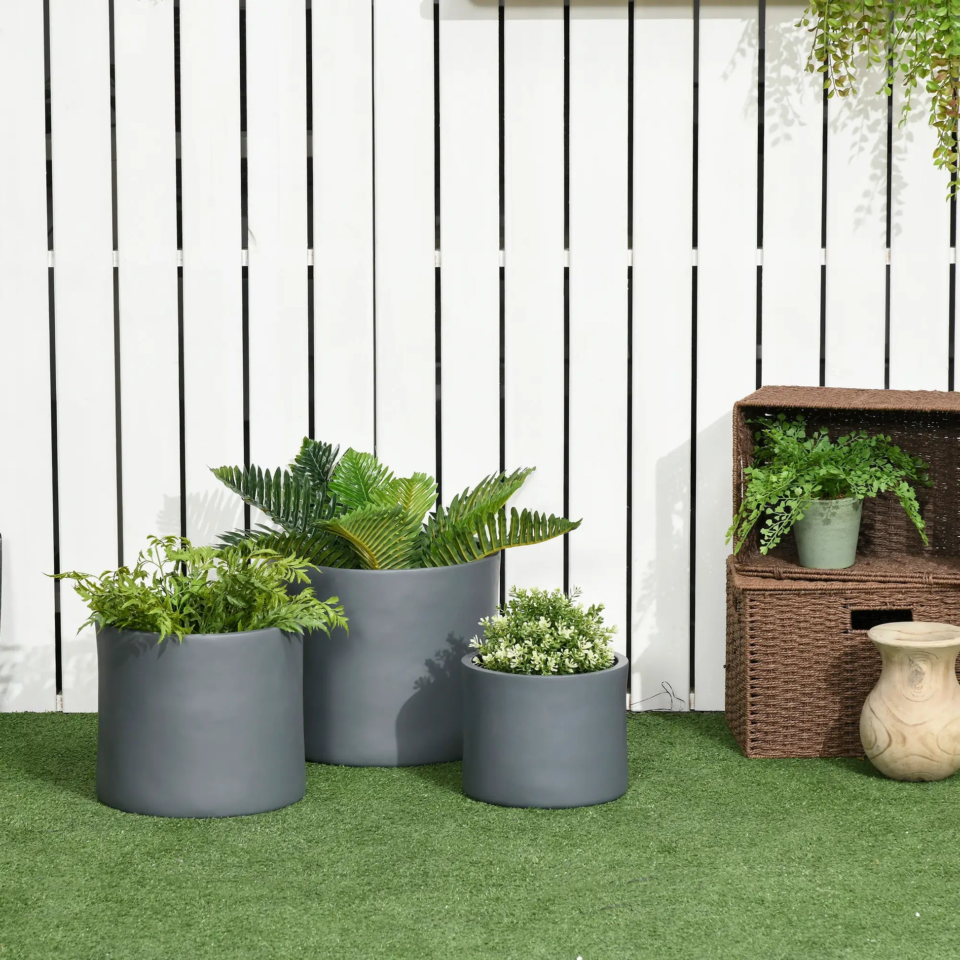 Outdoor Planter Set, 13/11.5/9 in, Flower Pots with Drainage Holes Garden Accessories at Gallery Canada