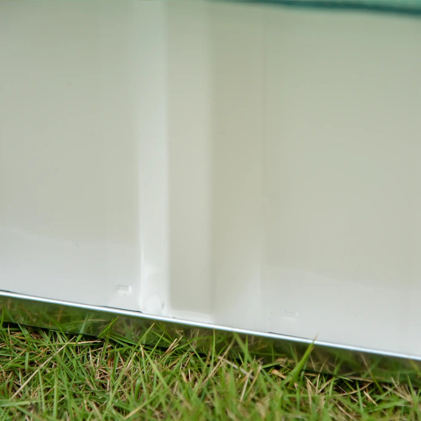 Raised Garden Bed, 5.7 x 3 x 2.3ft Steel Planter Box, Green Galvanized Planter Boxes at Gallery Canada