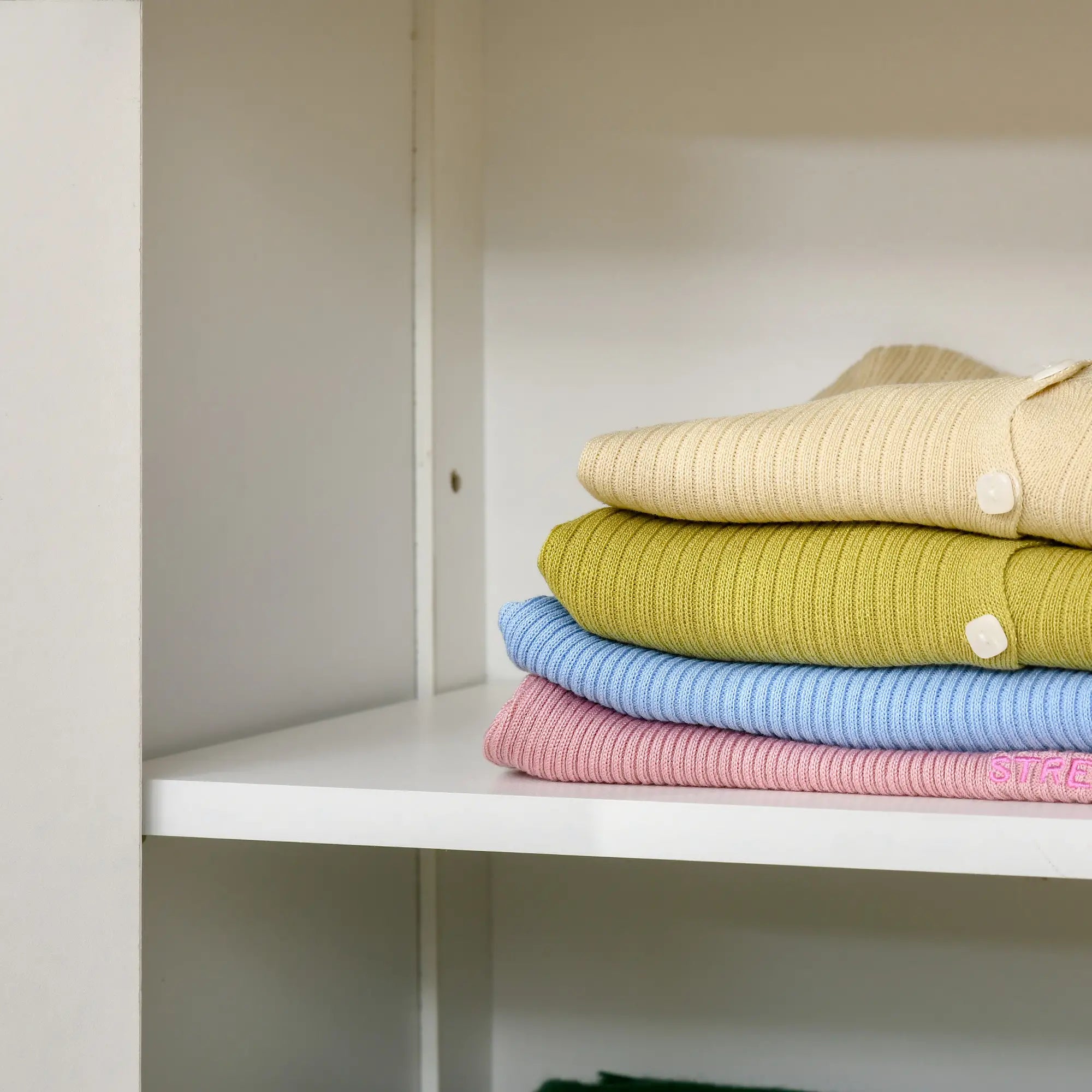 Bathroom Cabinet, Freestanding Sideboard with Drawer, Adjustable Shelf, White Bathroom Cabinets at Gallery Canada