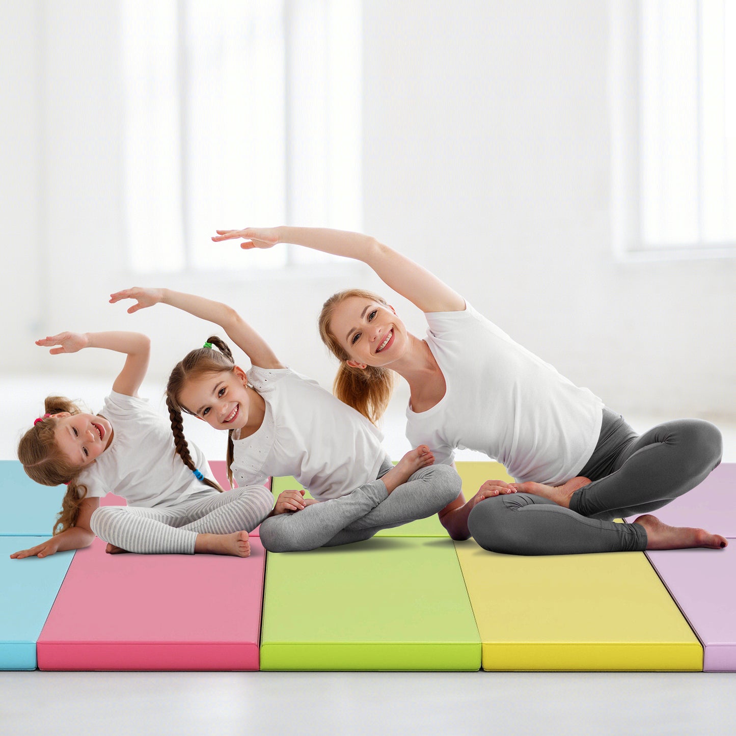 5-Panel Folding Gymnastics Mat for Kids, Green Yoga & Gym Mats at Gallery Canada