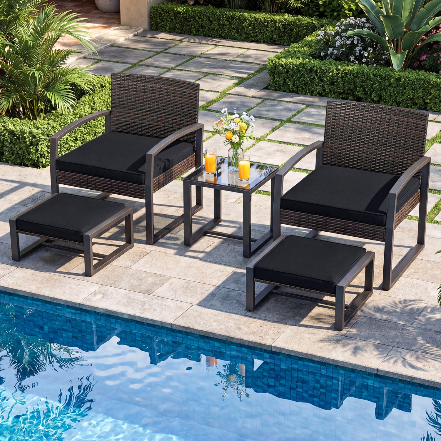 5-Piece Patio Set With 2 Ottomans, Tempered Glass Table, Black Patio Conversation Sets at Gallery Canada