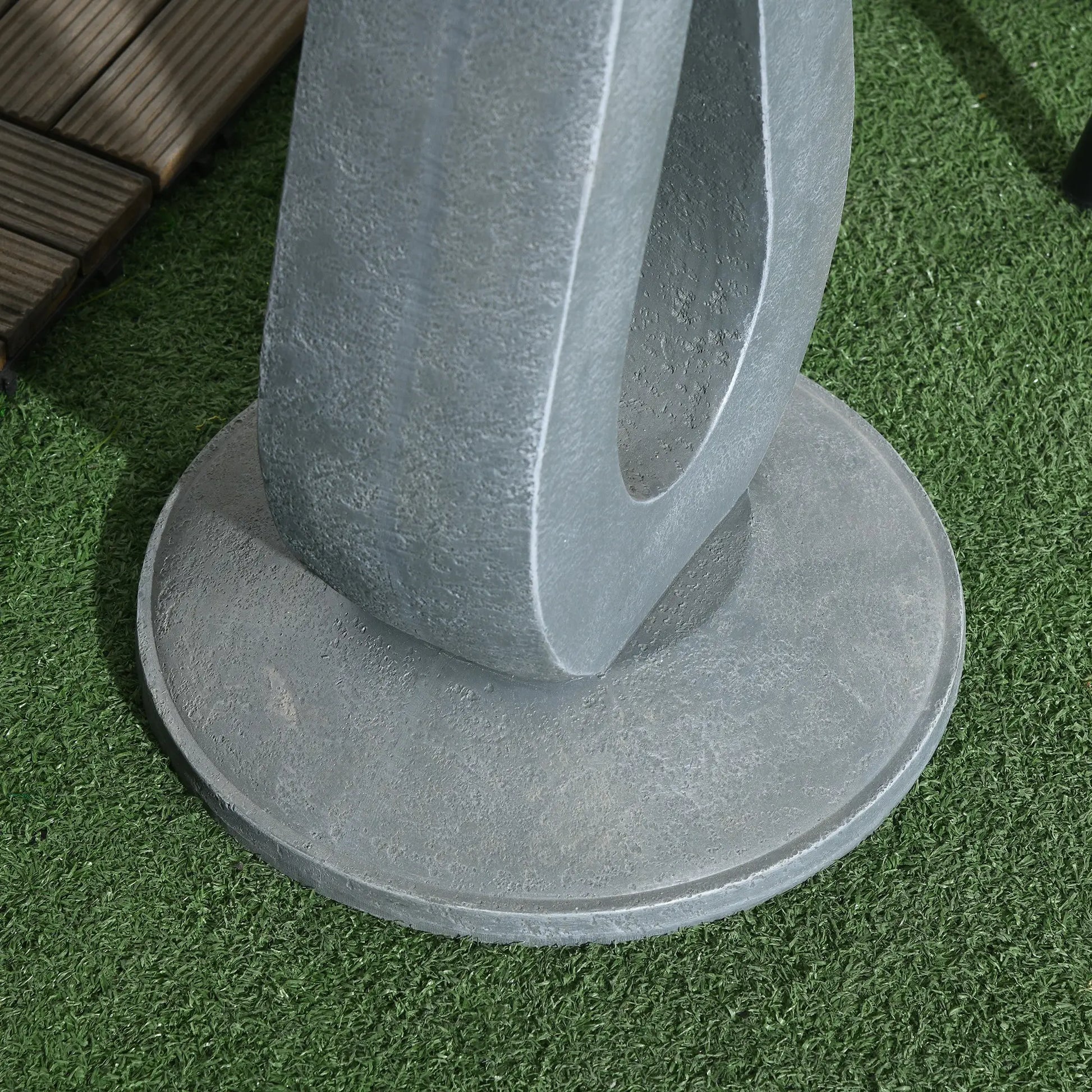 Outdoor Resin Bird Bath, 20.1" Tall, Garden Yard Patio, Stone Look Garden Decor at Gallery Canada