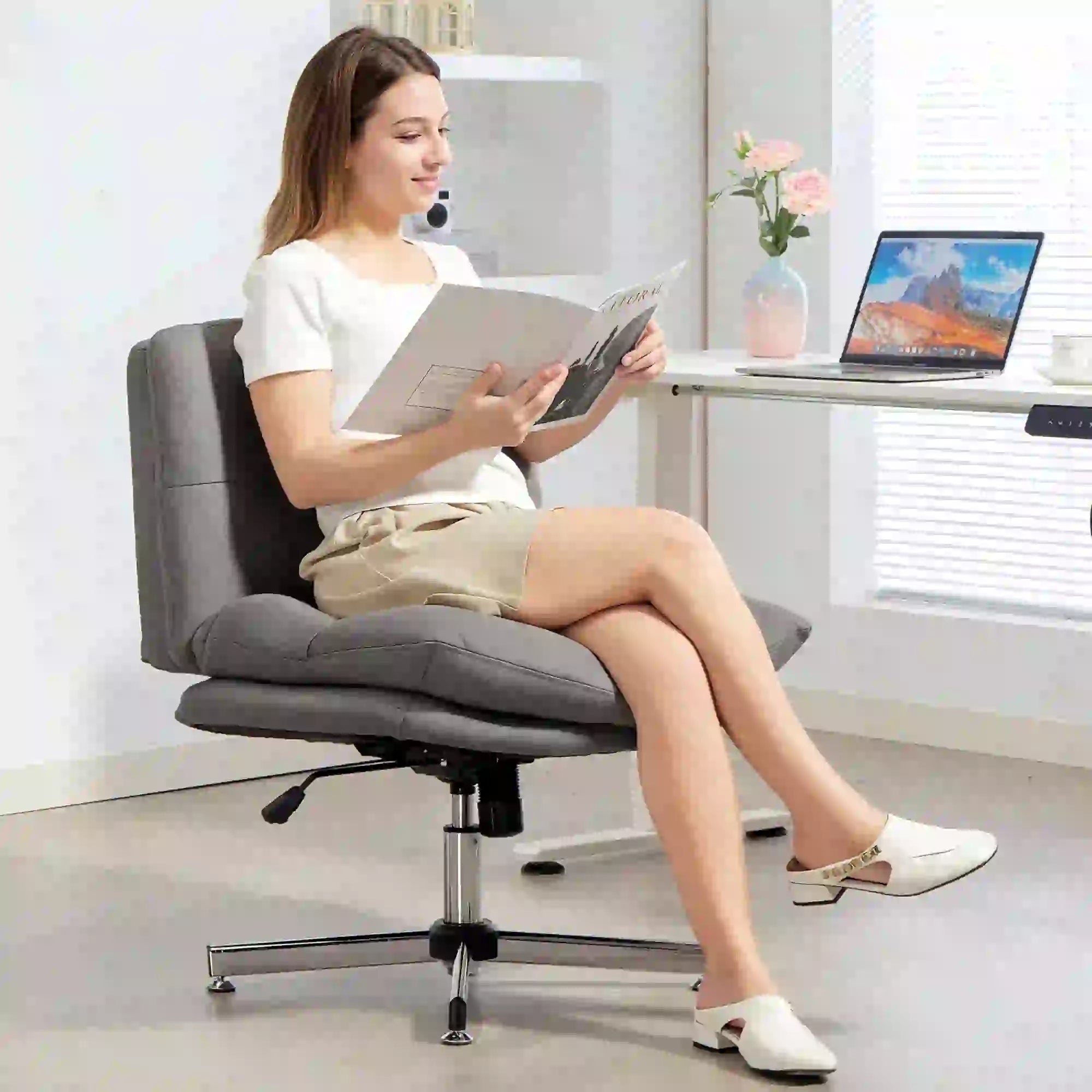 Armless Office Chair, Adjustable Height, Tilt Function, Grey Task Chairs at Gallery Canada