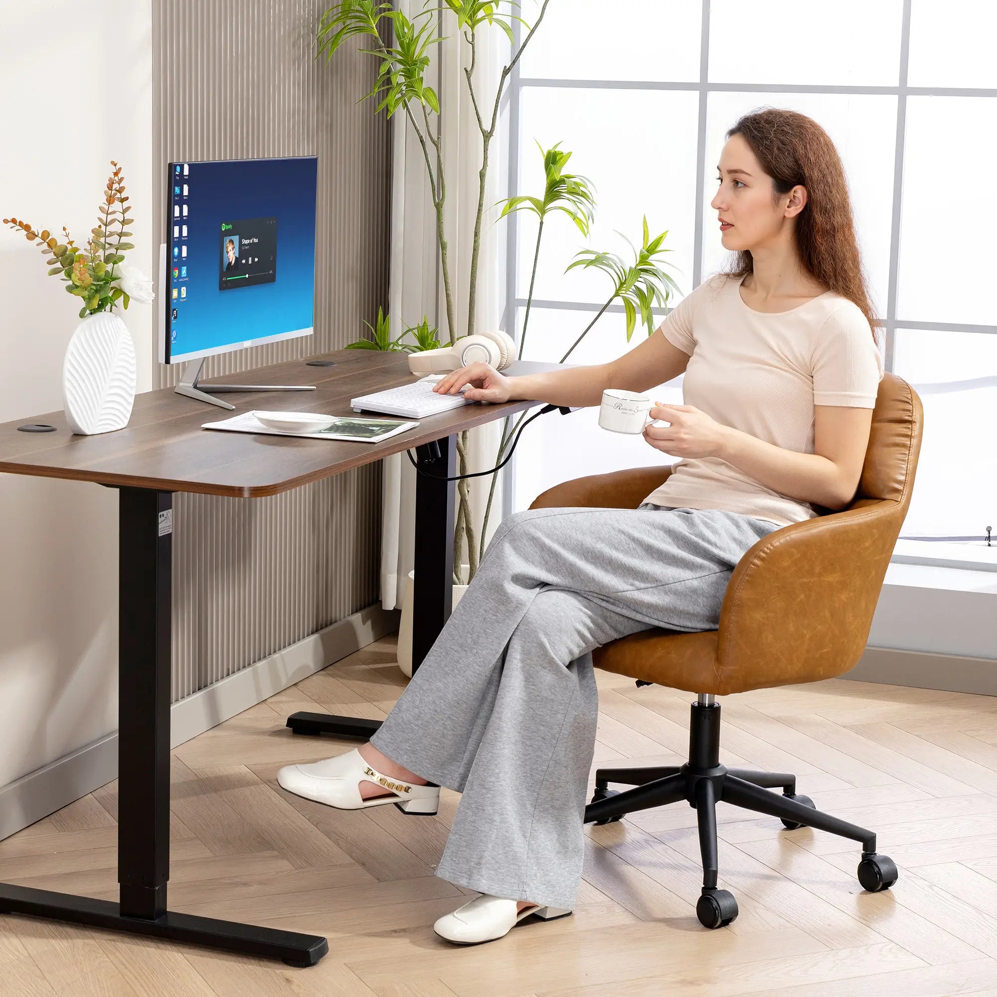 Swivel Office Chair, Faux Leather Desk Chair, Adjustable Height, Brown Task Chairs at Gallery Canada