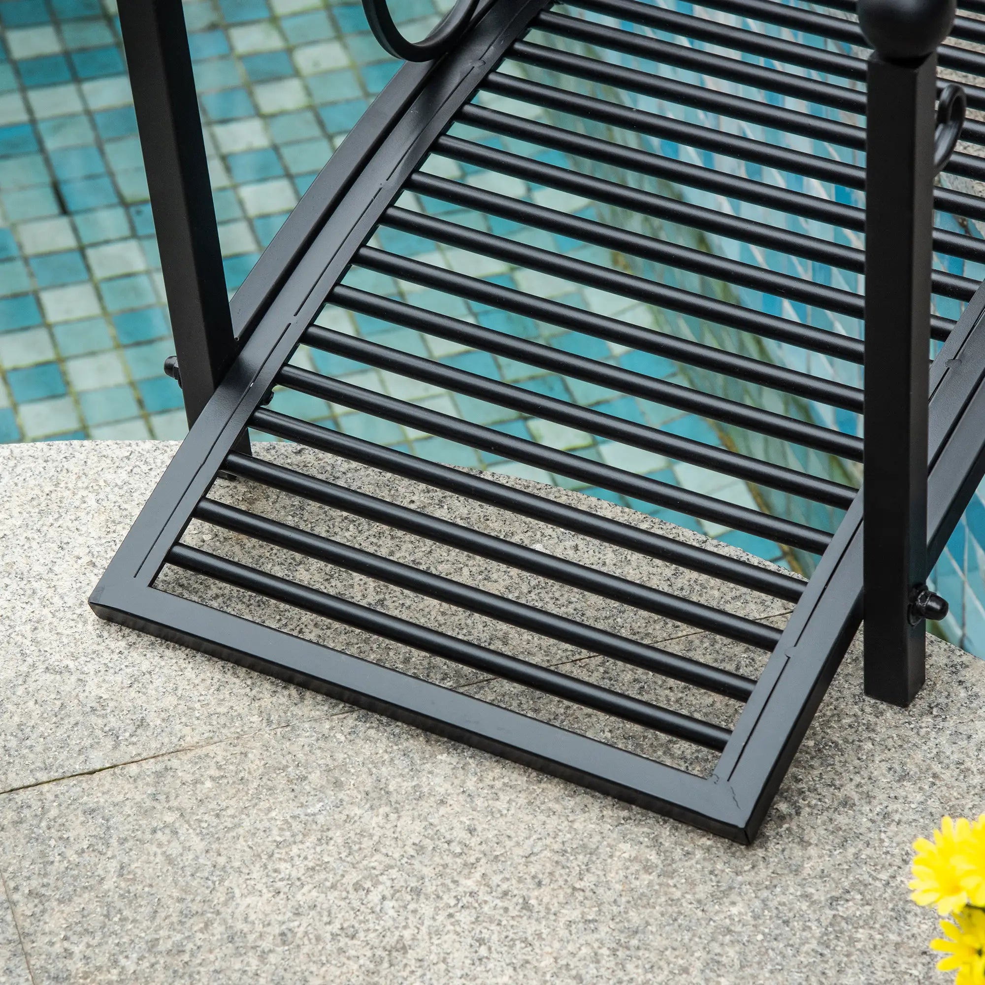 Garden Bridge 3.3FT, Decorative Backyard Pond Bridge, Black Garden Decor at Gallery Canada