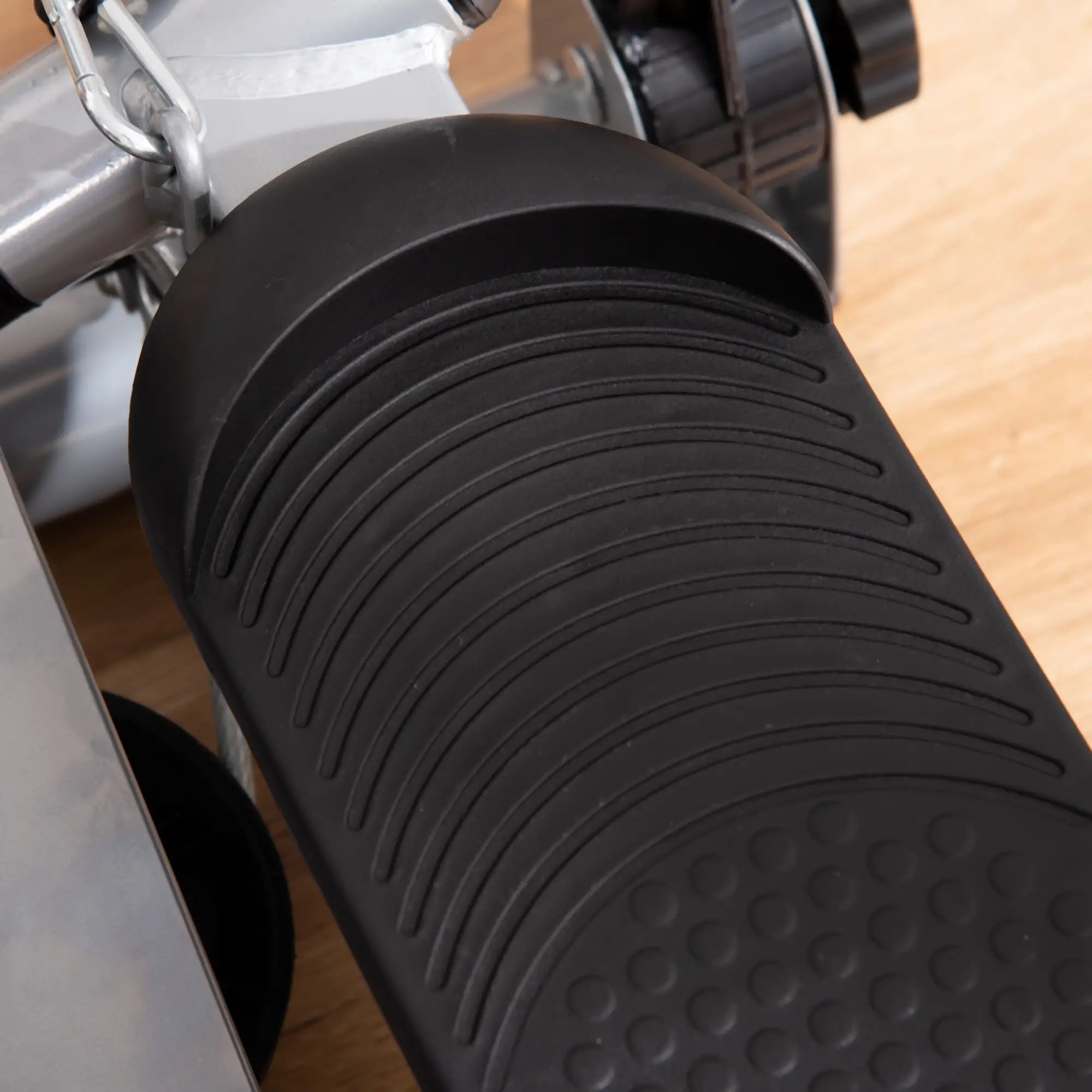 Twist Stair Stepper, Hydraulic Resistance, LCD Display, Silver Aerobic Equipment at Gallery Canada