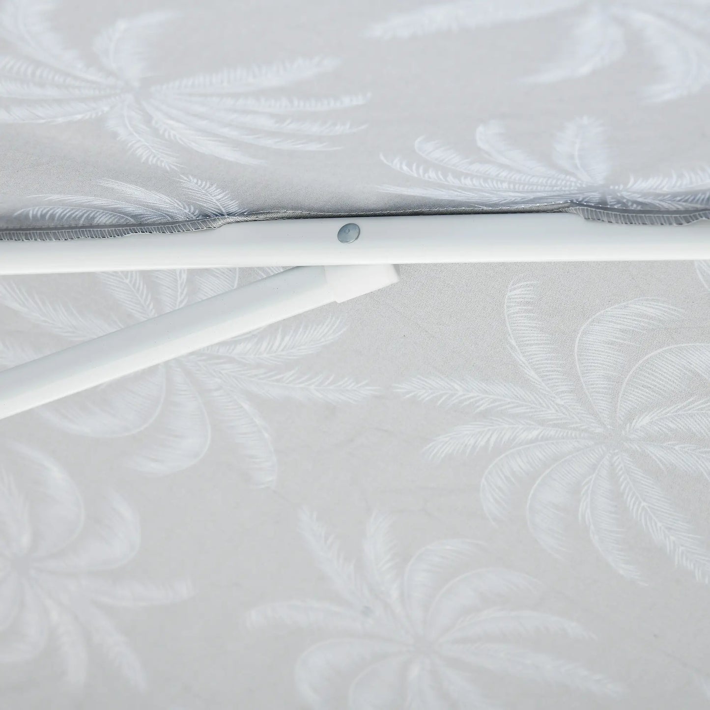 6.5' Beach Umbrella, UV50+ Sun Shade with Sandbags, Dark Blue Beach Umbrellas at Gallery Canada