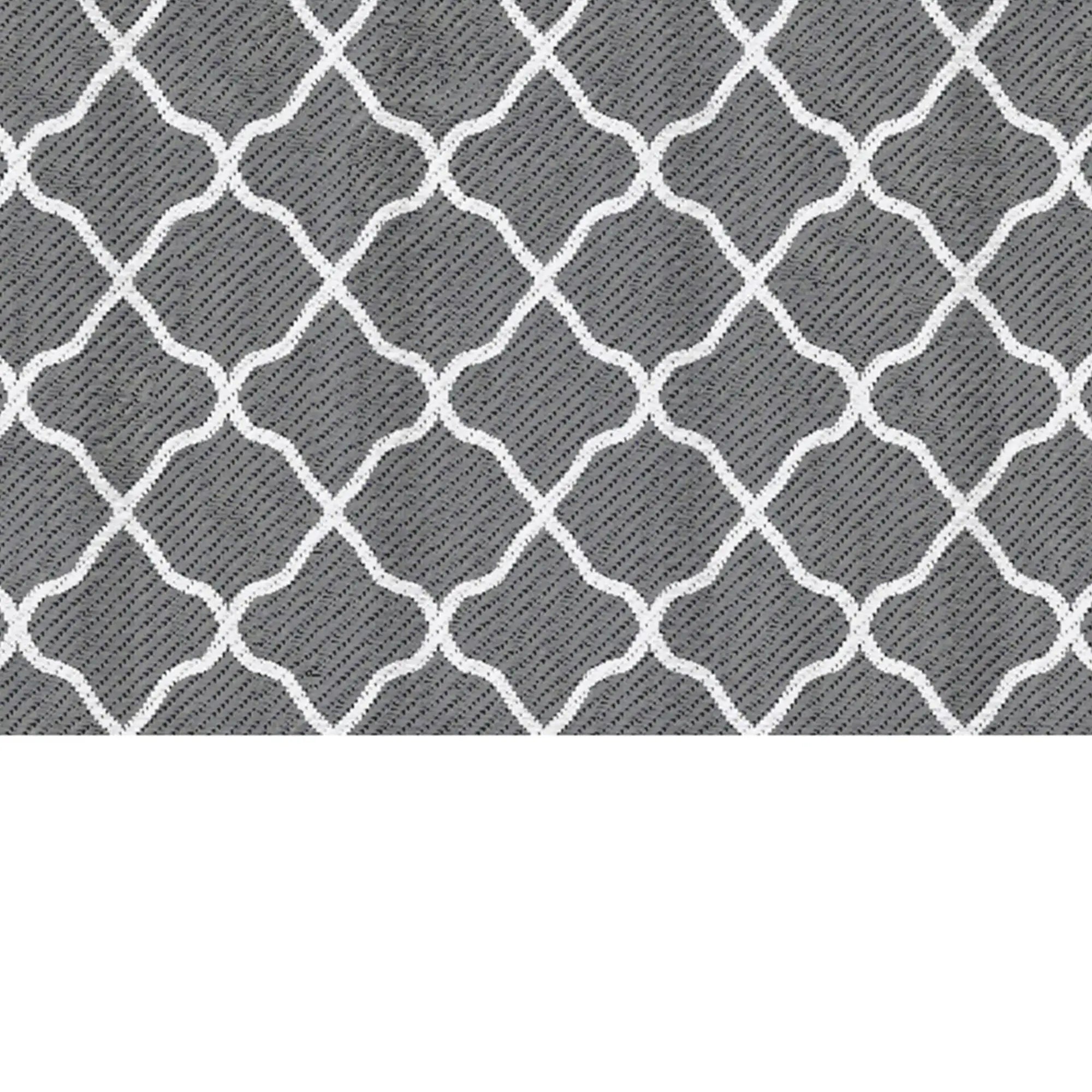Waterproof Outdoor Rug, 6' x 9', Reversible Mat, Grey & White Outdoor Reversible Rugs at Gallery Canada