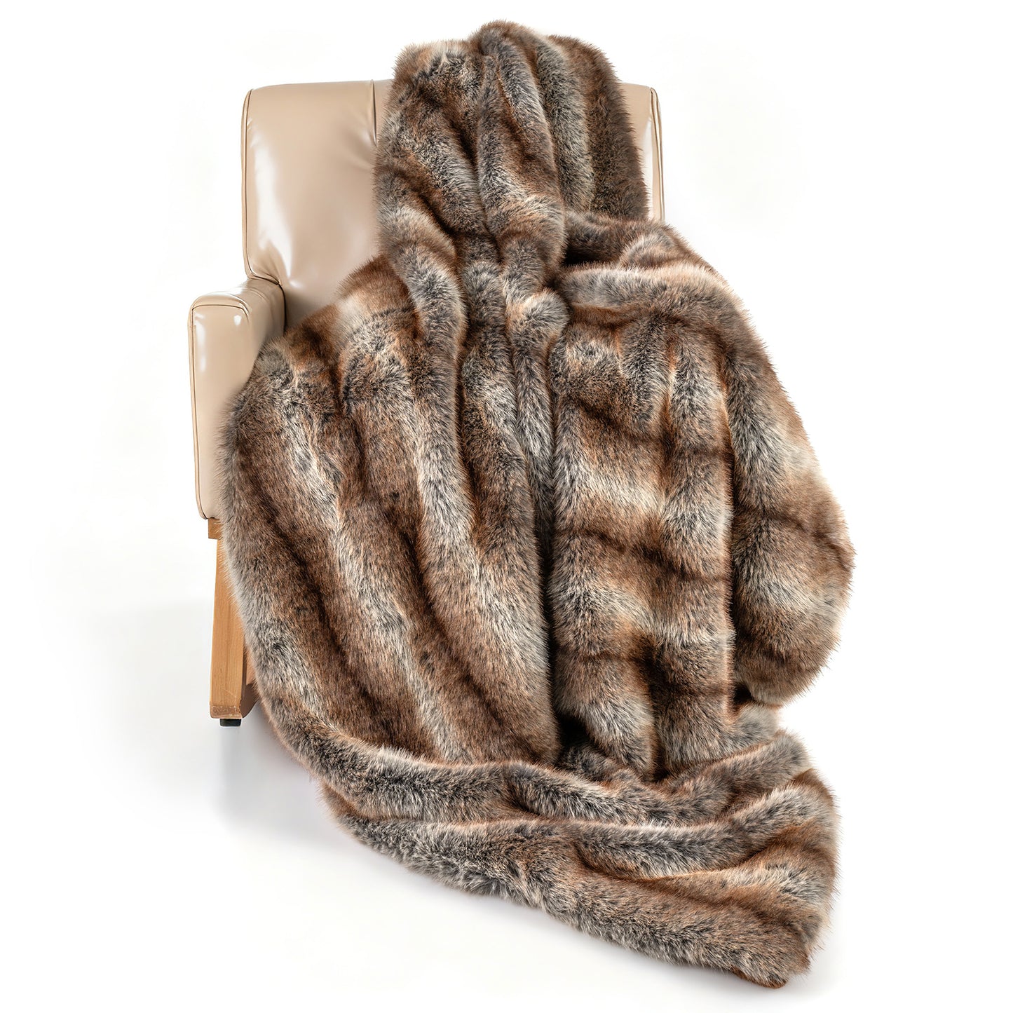780GSM Soft Plush Faux Fox Fur Blanket, Brown Bedding at Gallery Canada