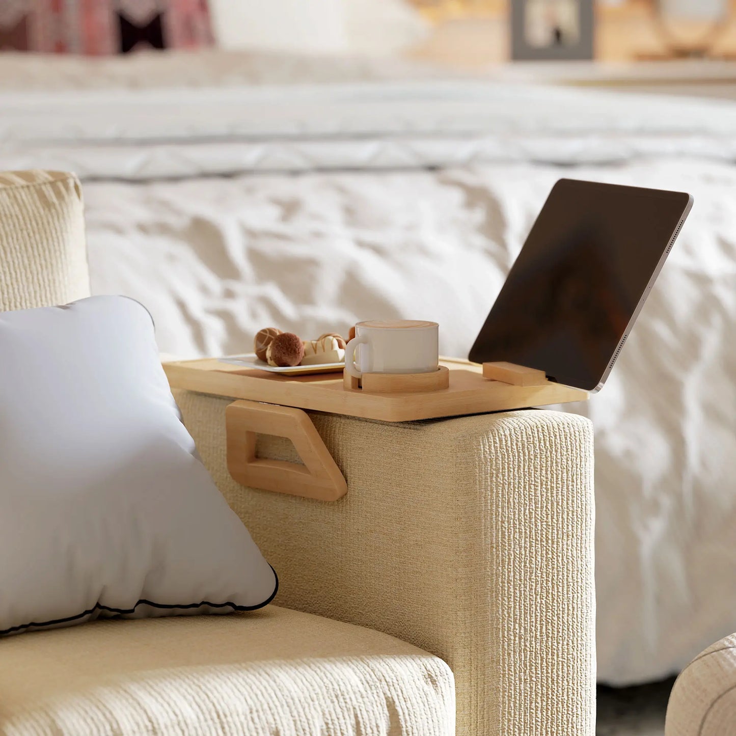 Clip-On Side Table, 360 Rotating Phone Holder, Removable Cup Holder, Natural Living Room Furniture at Gallery Canada