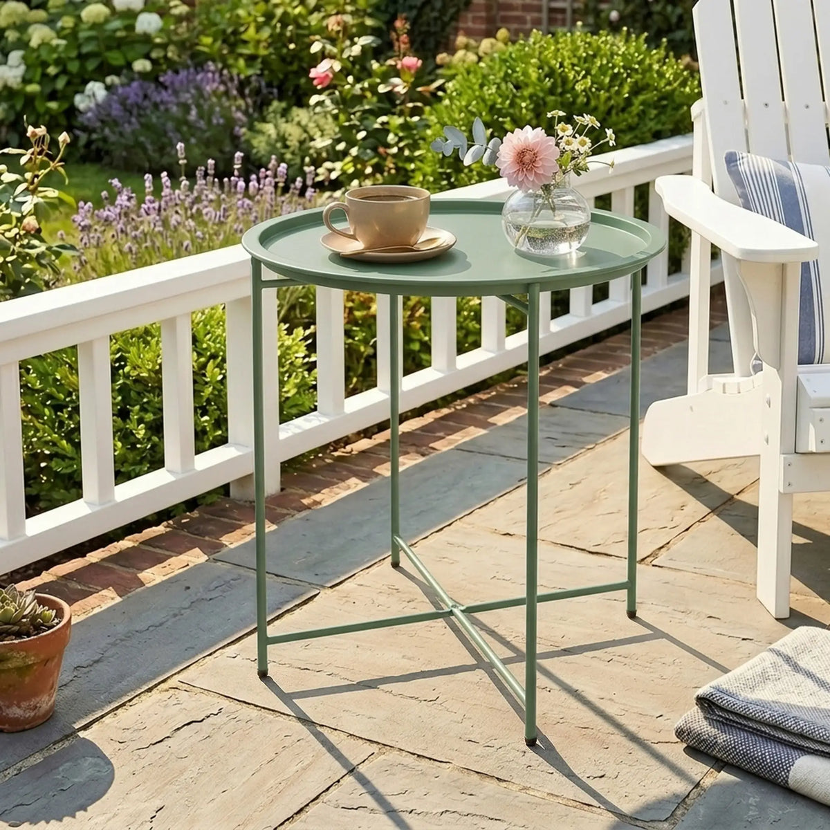 18" Outdoor Side Table, Removable Tray, Folding Legs, Green Patio Side Tables at Gallery Canada
