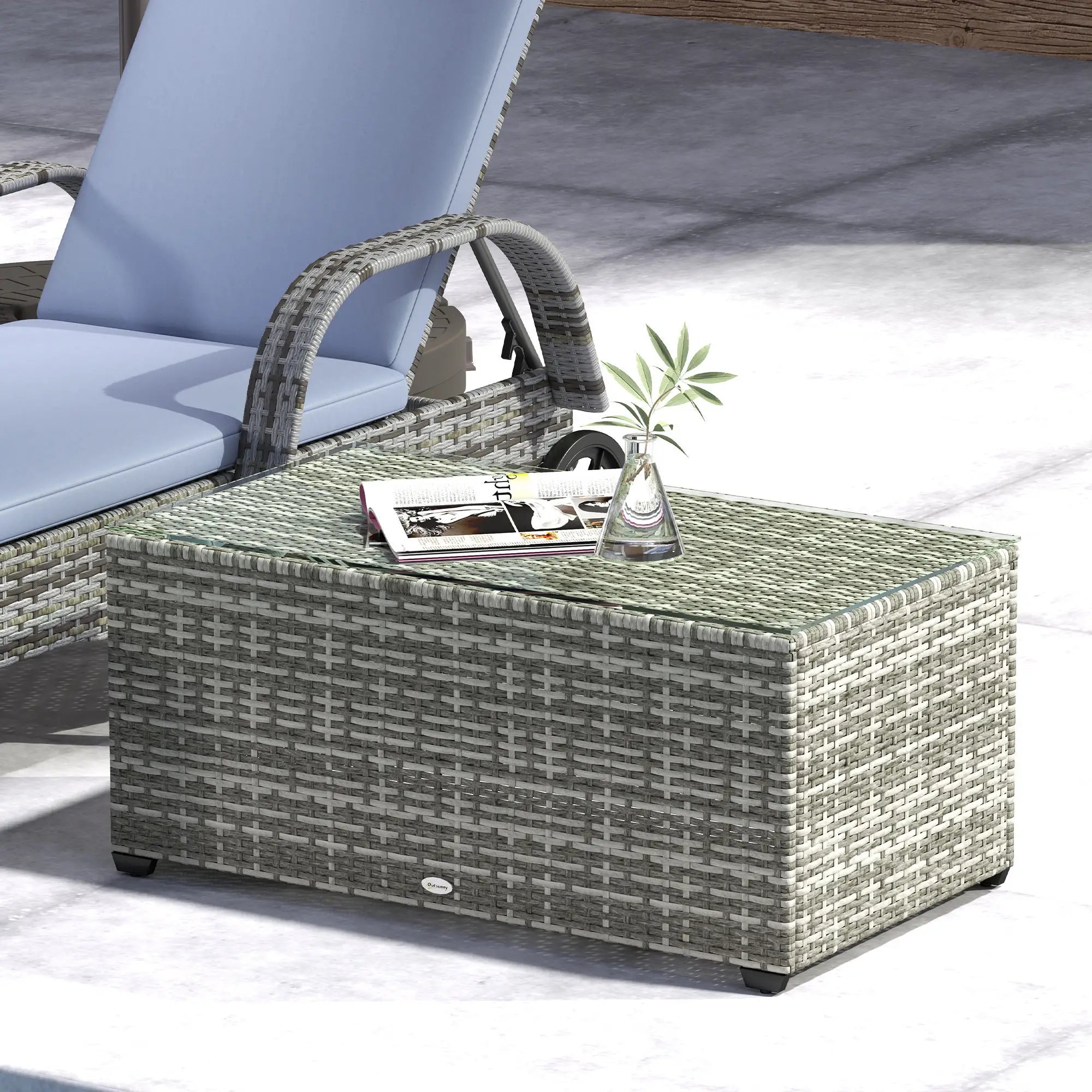 PE Wicker Outdoor Coffee Table, Rectangular Patio Table With Tempered Glass Top, Light Grey Patio Side Tables at Gallery Canada