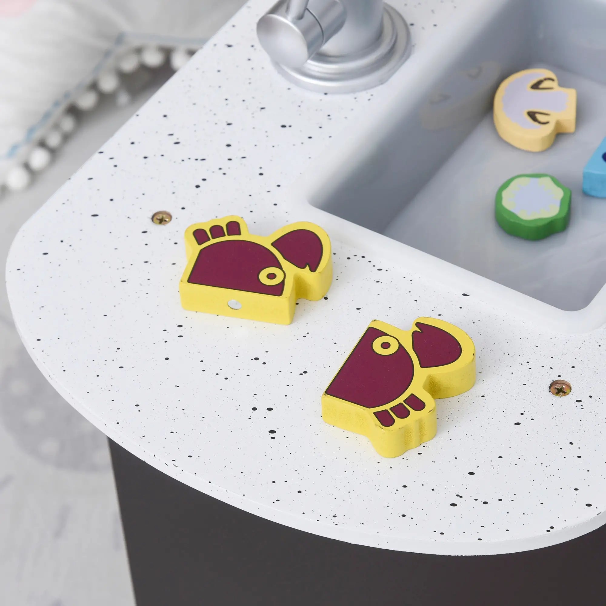 Kids Kitchen Play Set, Drinking Fountain, Microwave, Dark Brown Play Kitchen at Gallery Canada