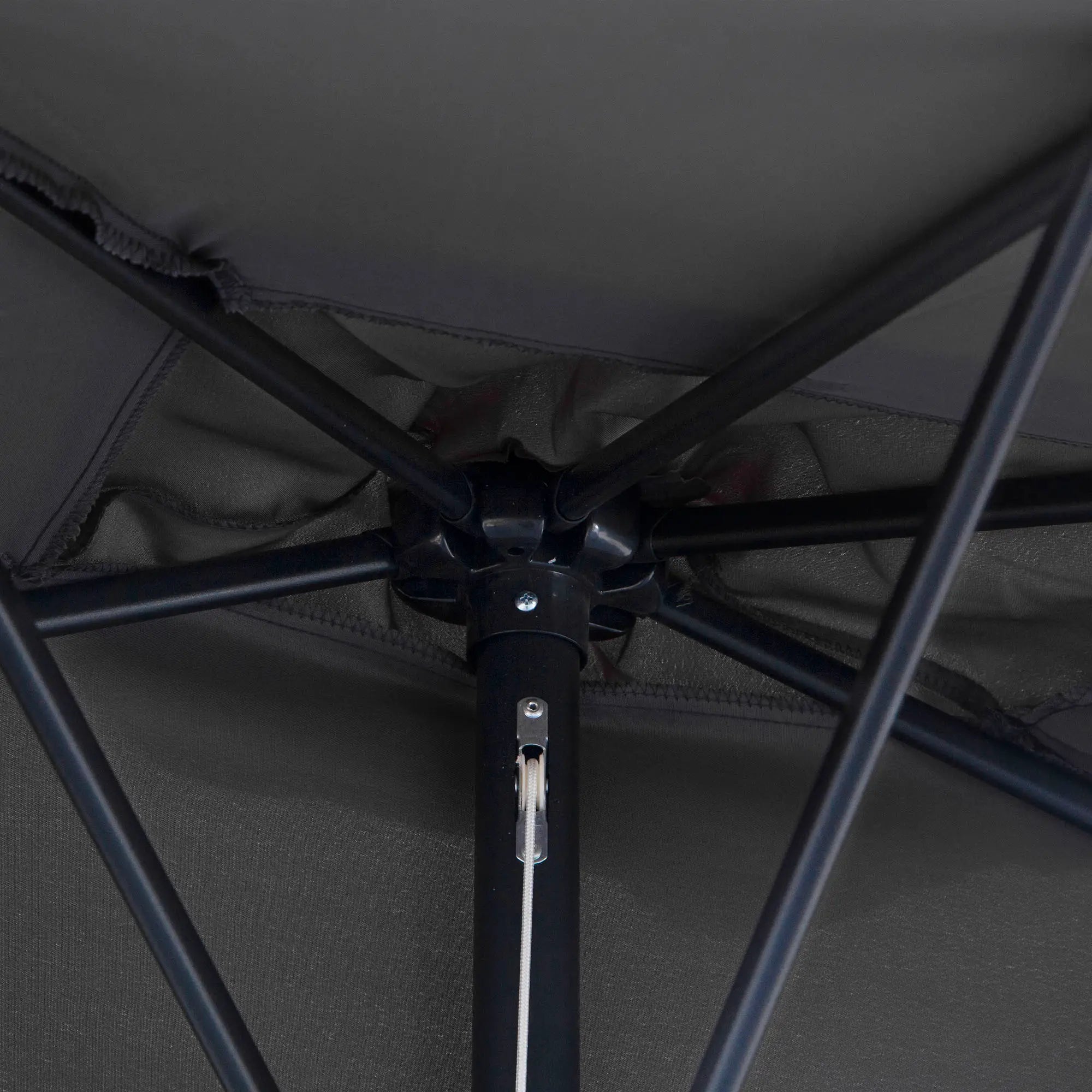 8ft Half Round Umbrella, Outdoor Patio Sun Shade, 5 Ribs Sun Umbrellas at Gallery Canada