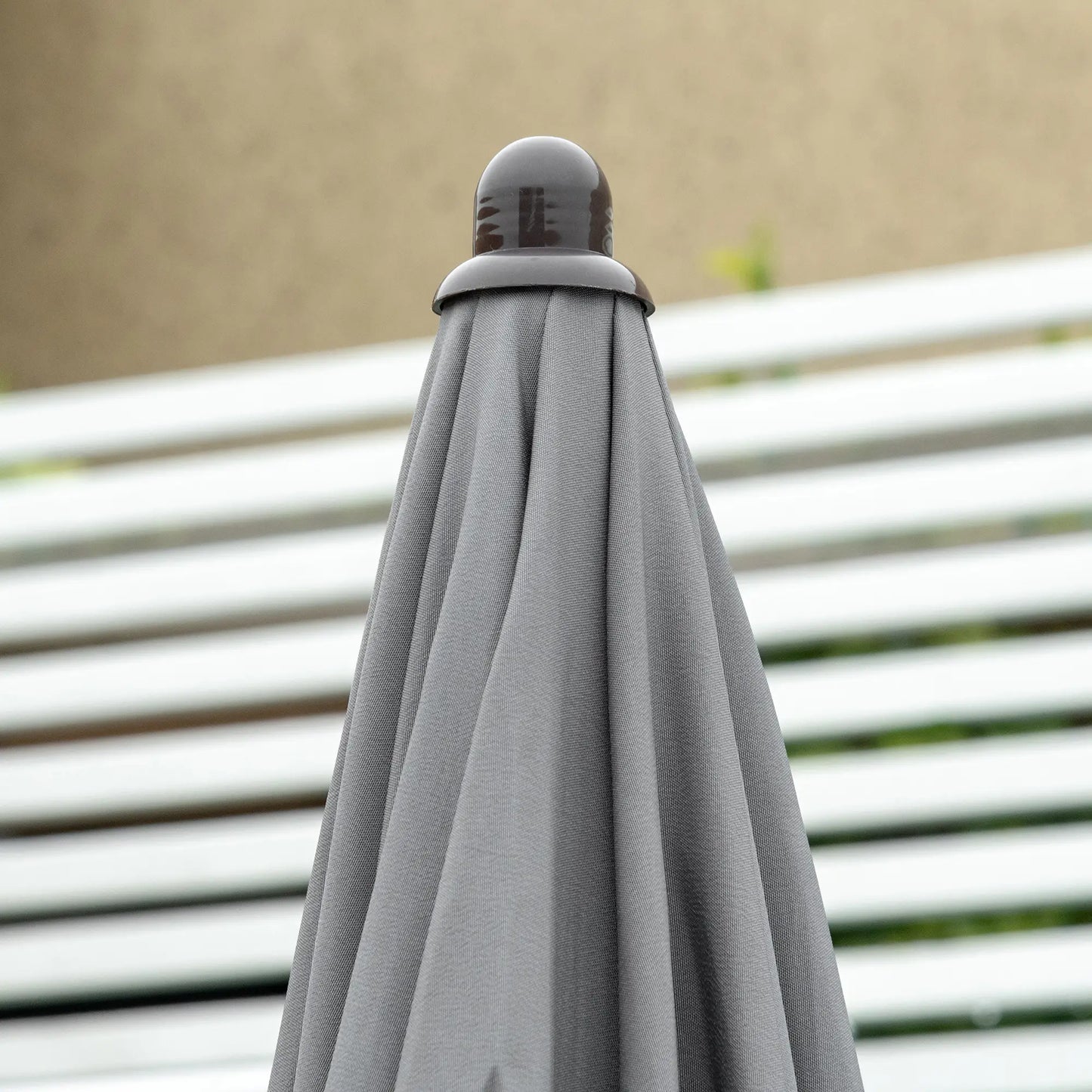 6-Piece Outdoor Dining Set, Round Table, 4 Folding Chairs, Grey Outdoor Dining Sets at Gallery Canada