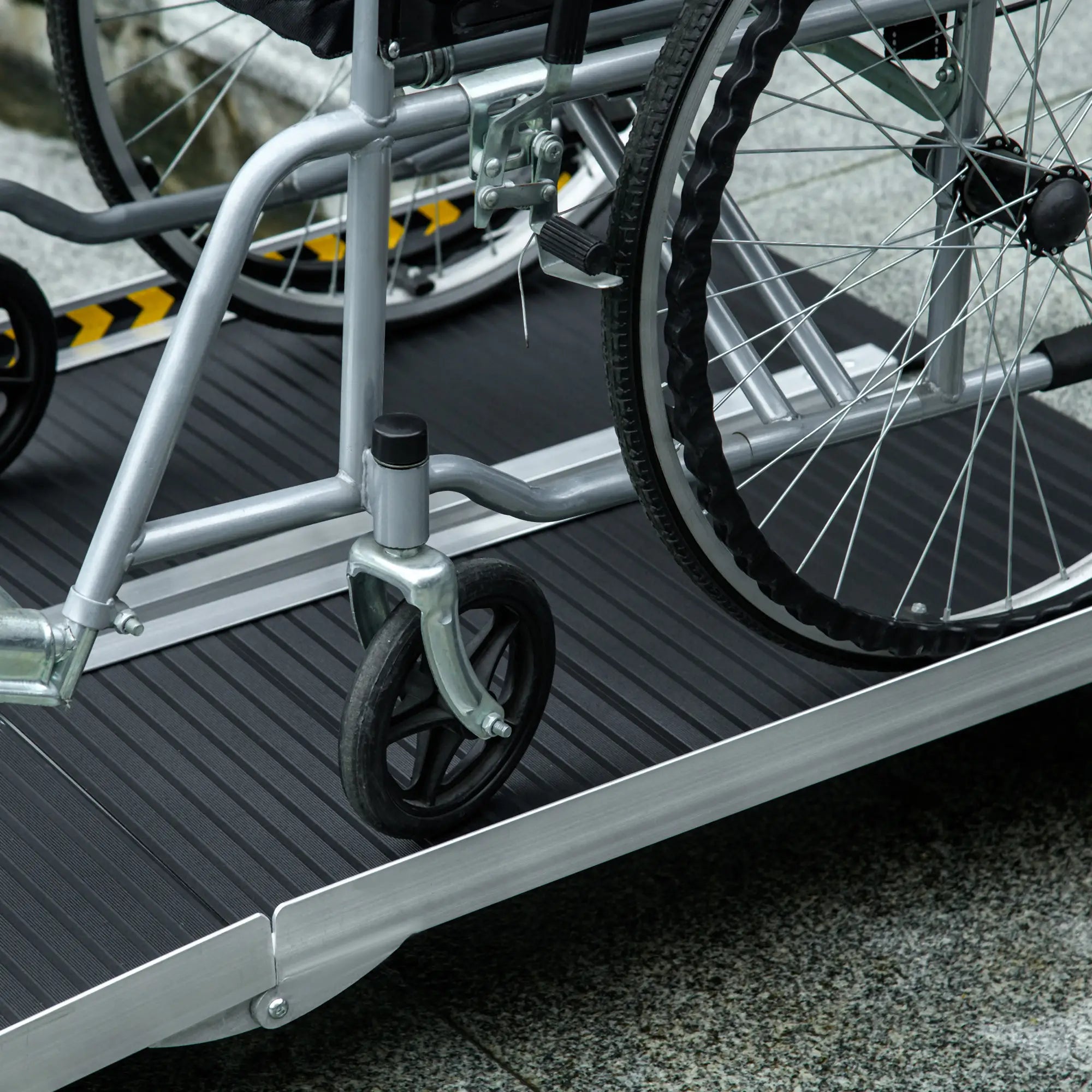 5ft Wheelchair Ramp, Non-Skid PVC, Foldable Aluminium Knee Walker & Wheelchair Ramps at Gallery Canada