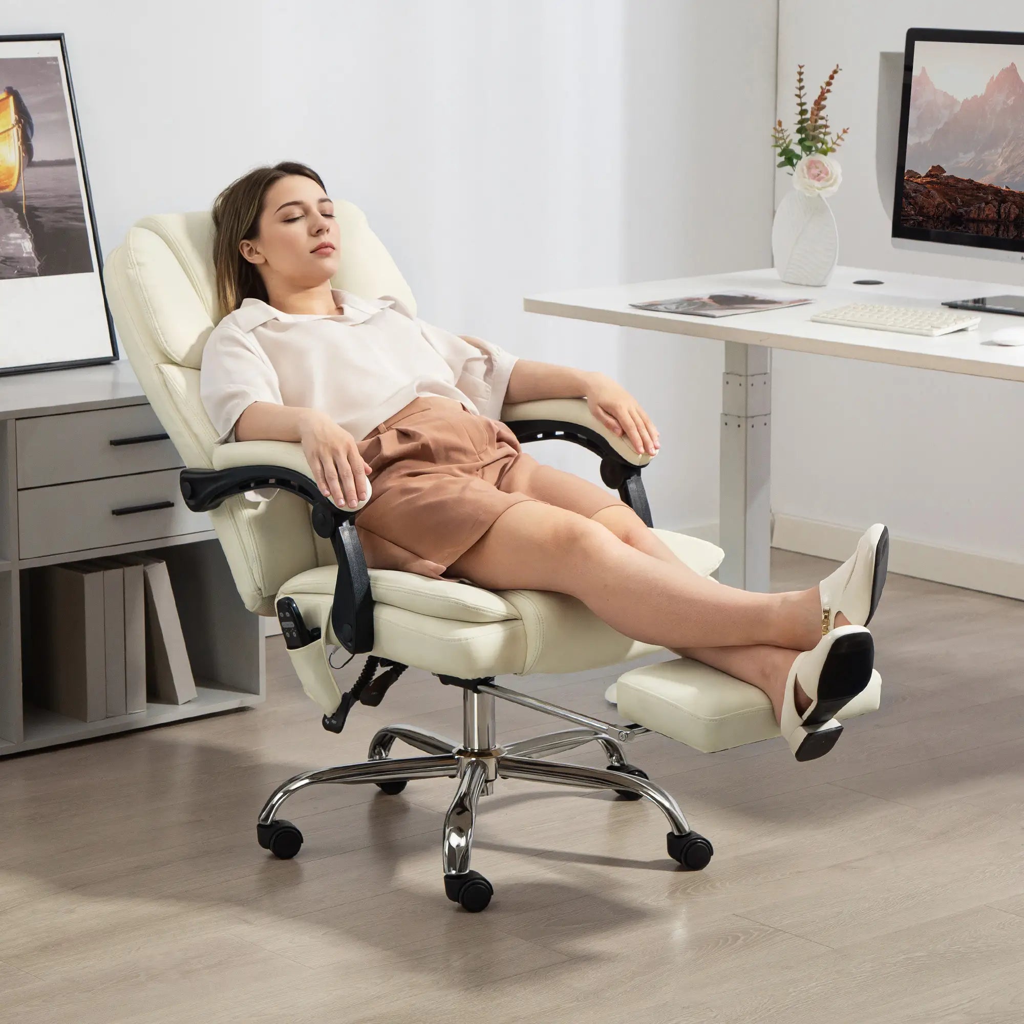 Reclining Massage Office Chair, 6-Point Vibration, Footrest, High Back, White Massage Chairs at Gallery Canada