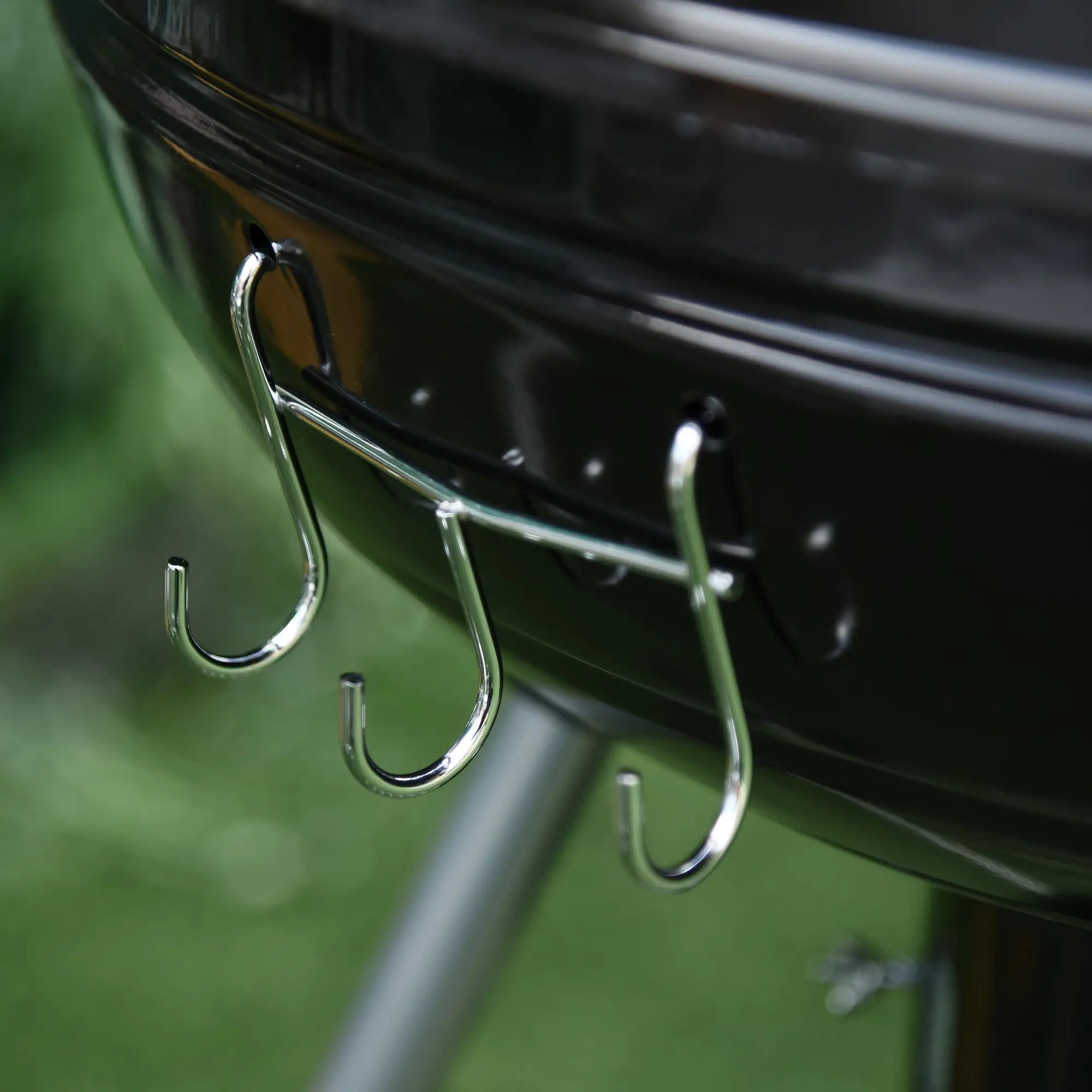 Portable Kettle Charcoal Grill, Outdoor BBQ Barbecue Charcoal BBQ Grils at Gallery Canada