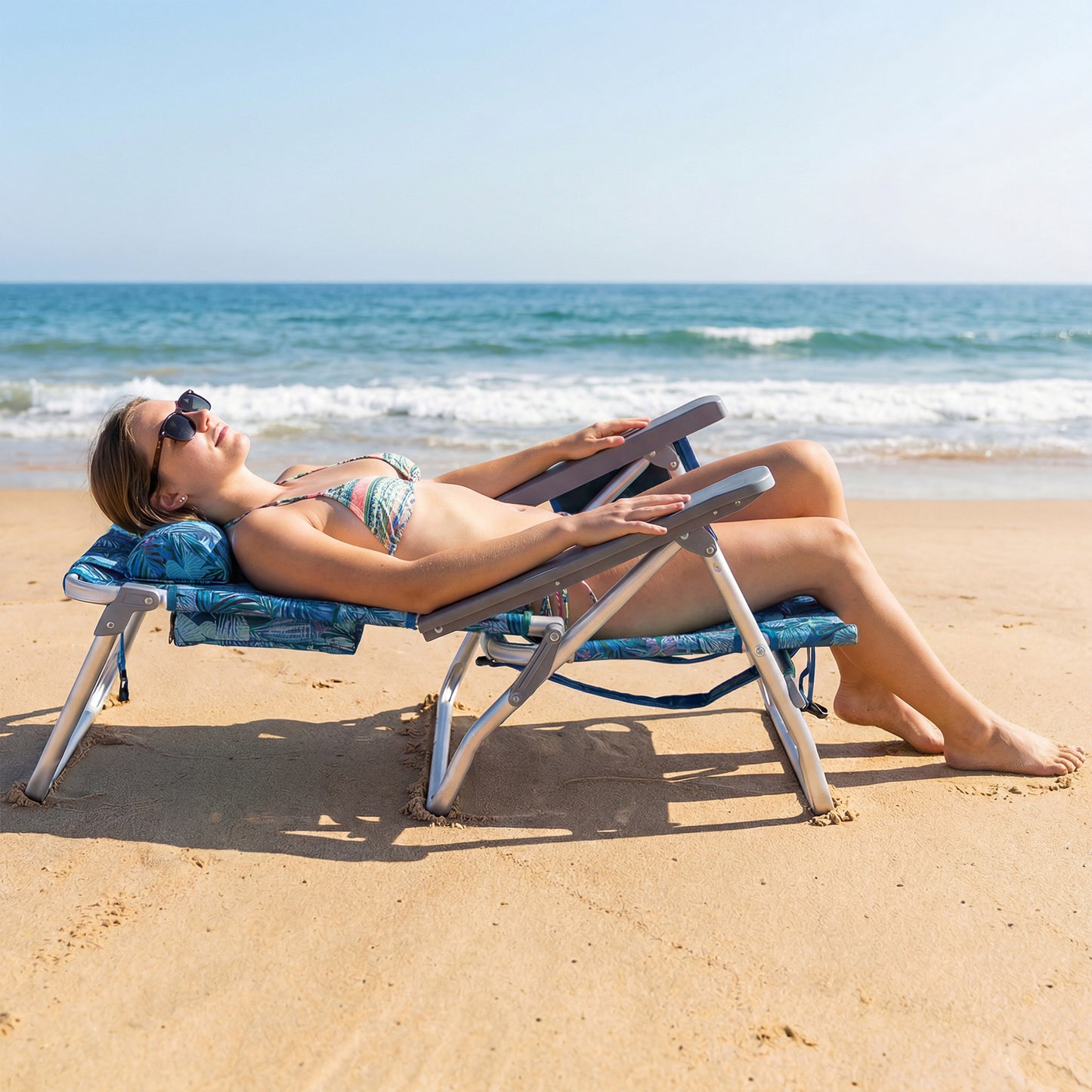 Portable Folding Beach Chairs Set of 2, Peacock Blue Beach & Lawn Chairs at Gallery Canada