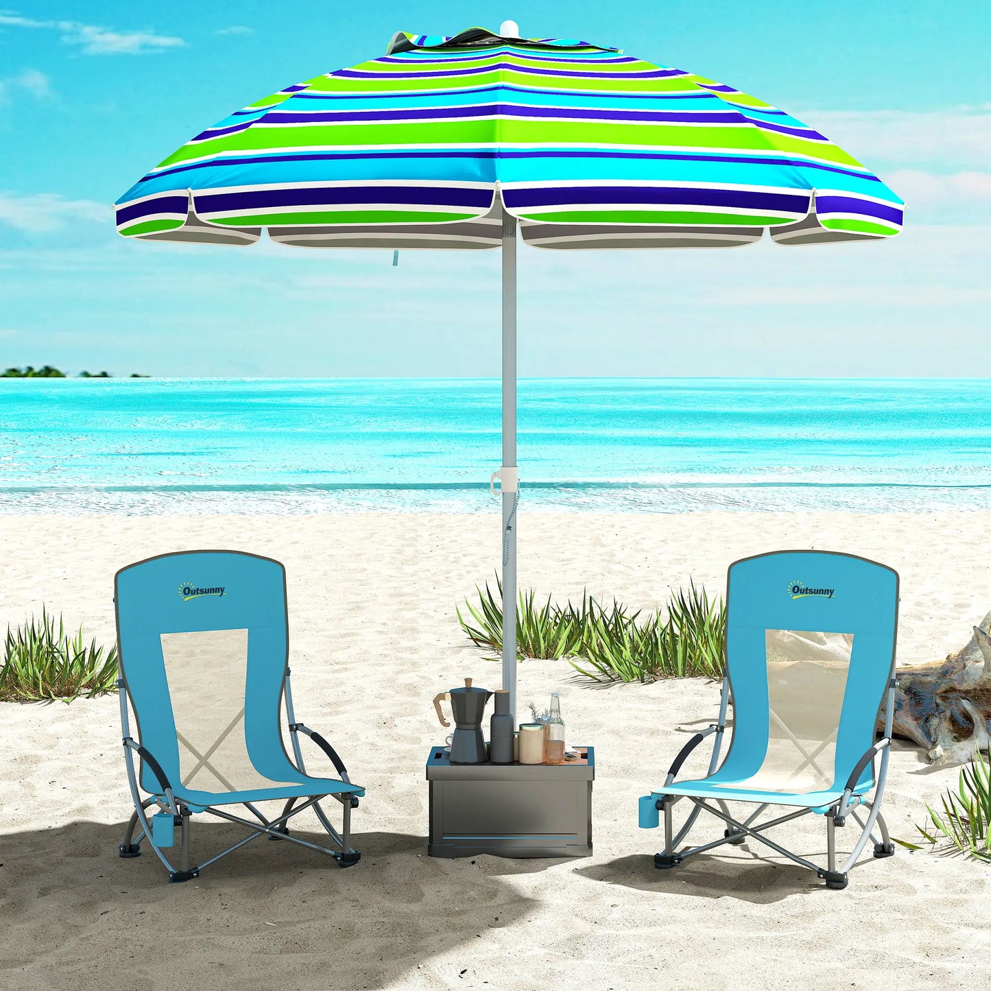 Folding Beach Chairs, Mesh Back, Carry Bag, Cup Holder, 27.6" x 22.8" x 31.1" Picnic Tables & Camping Chairs at Gallery Canada