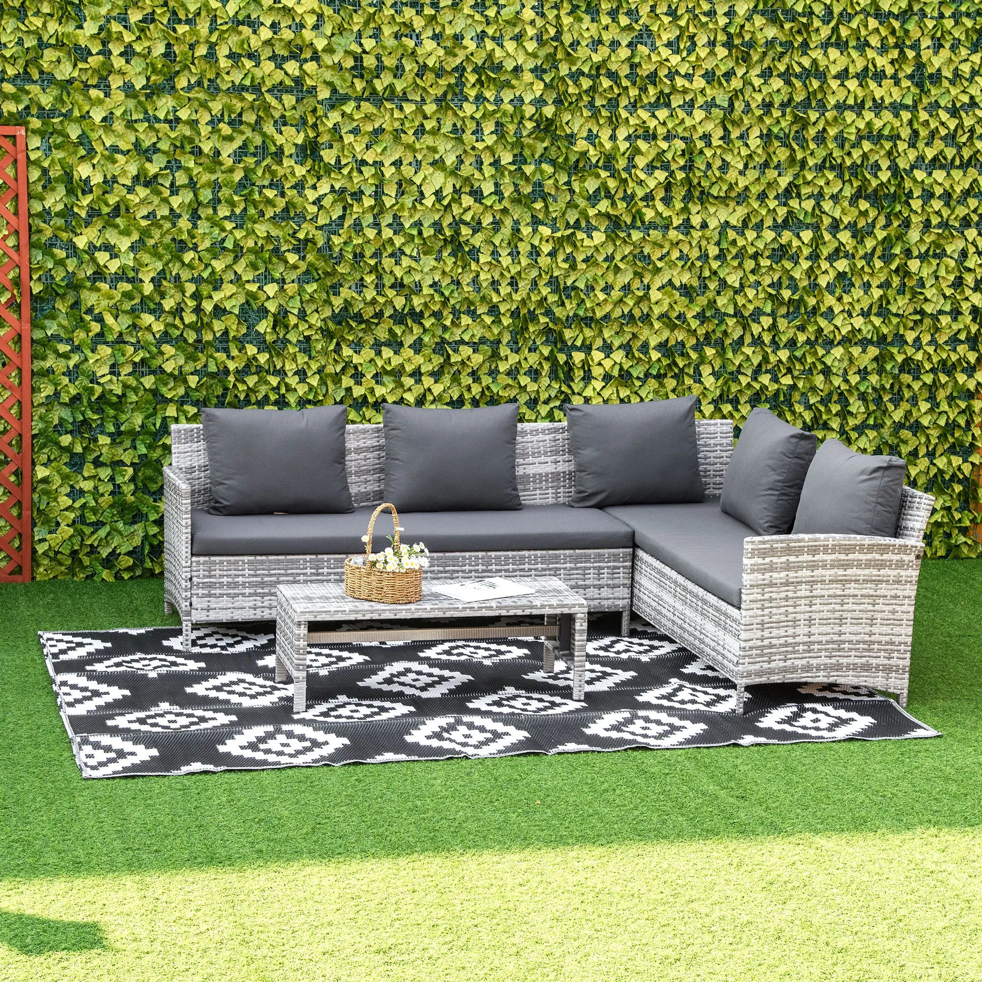 Reversible Outdoor RV Rug, 6' x 9', Patio Mat, Black & White Garden Decor at Gallery Canada