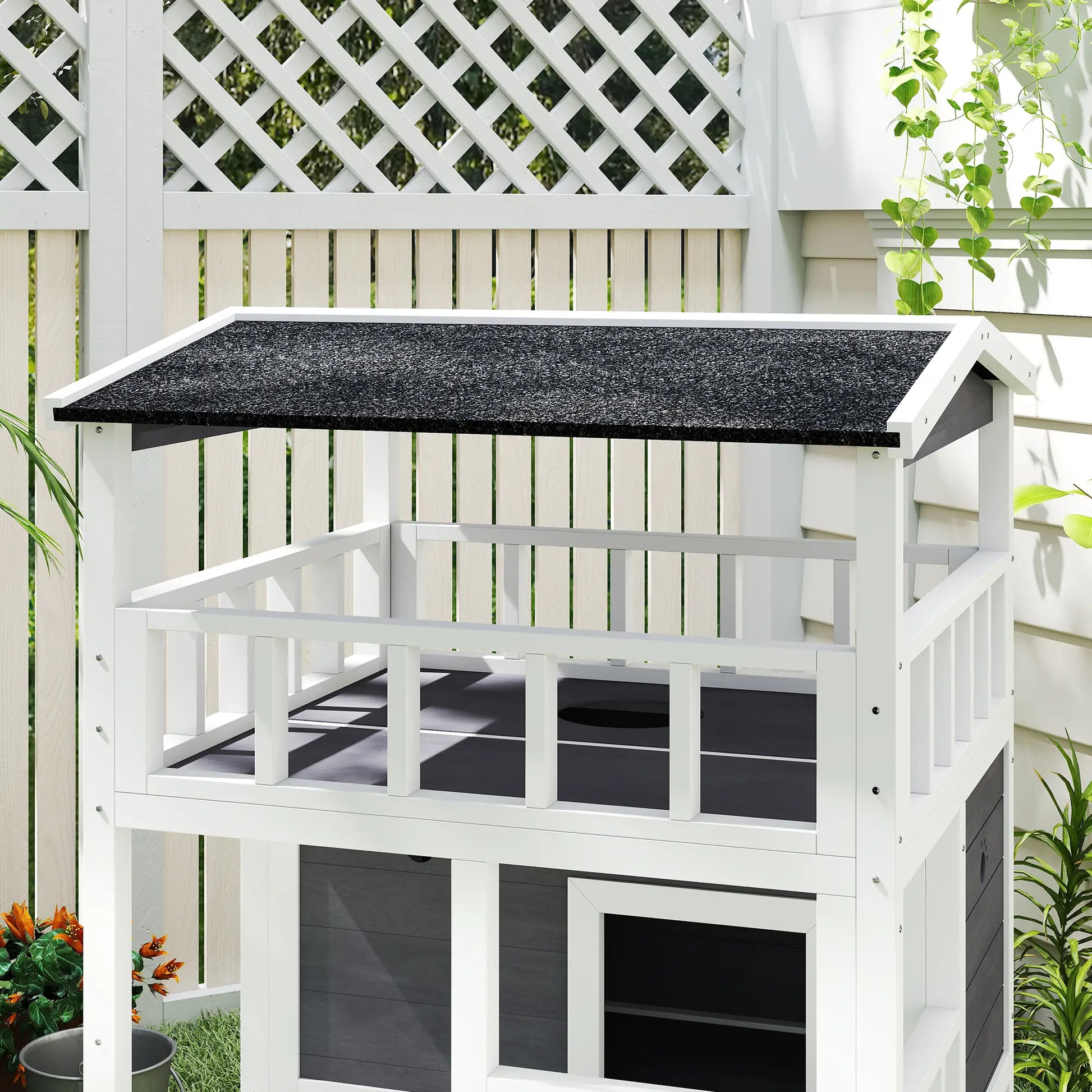 4-Floor Wood Outdoor Cat House, Condo, Fun Entrances, Perch, Grey Cat Houses at Gallery Canada