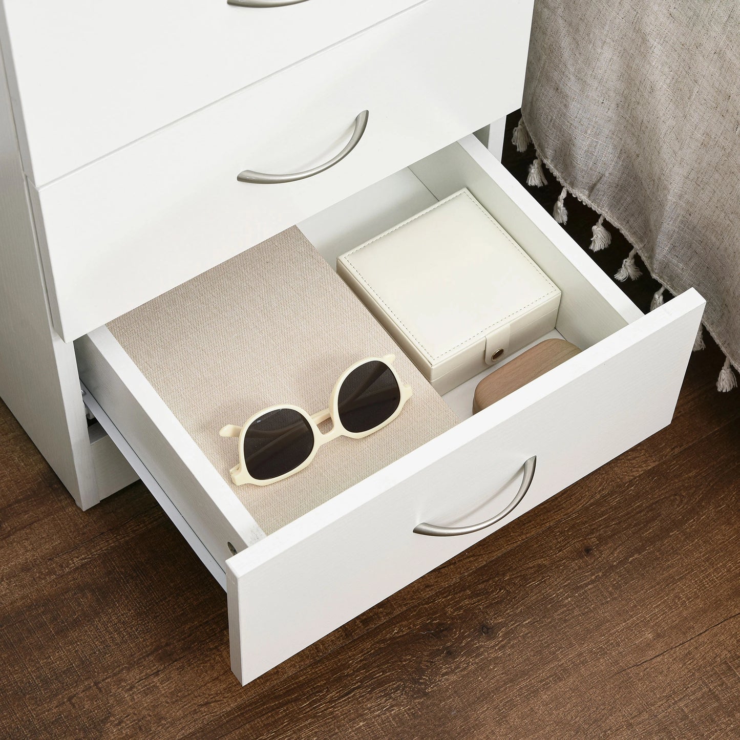 Modern Wood Nightstand, 3 Drawers, Anti-Tipping, Set of 2, White Bedside Tables at Gallery Canada