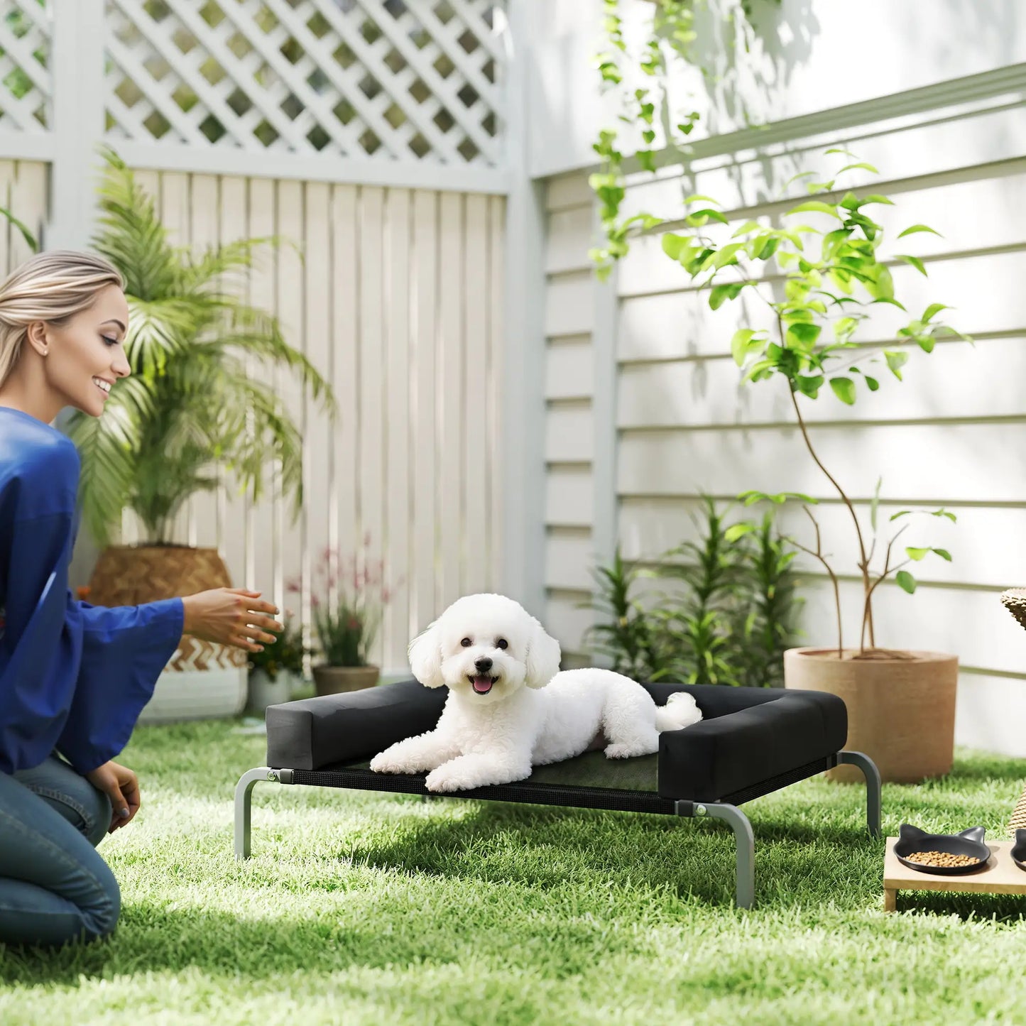 Elevated Dog Bed, Portable Raised Cot, Breathable Mesh, Water-Resistant Bolsters, Black Elevated Dog Beds at Gallery Canada