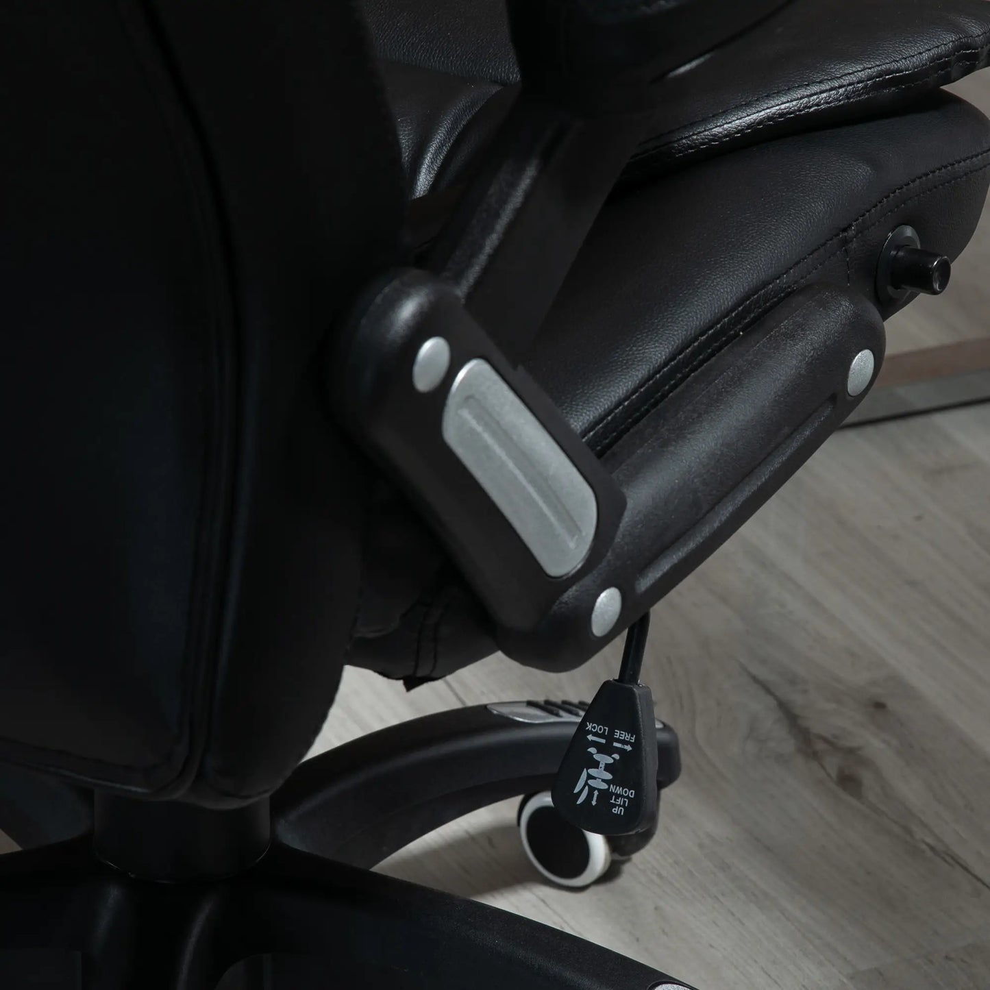 PU Leather Executive Recliner Office Chair, Swivel Wheels, Adjustable Height, Black Executive & Manager Chairs at Gallery Canada