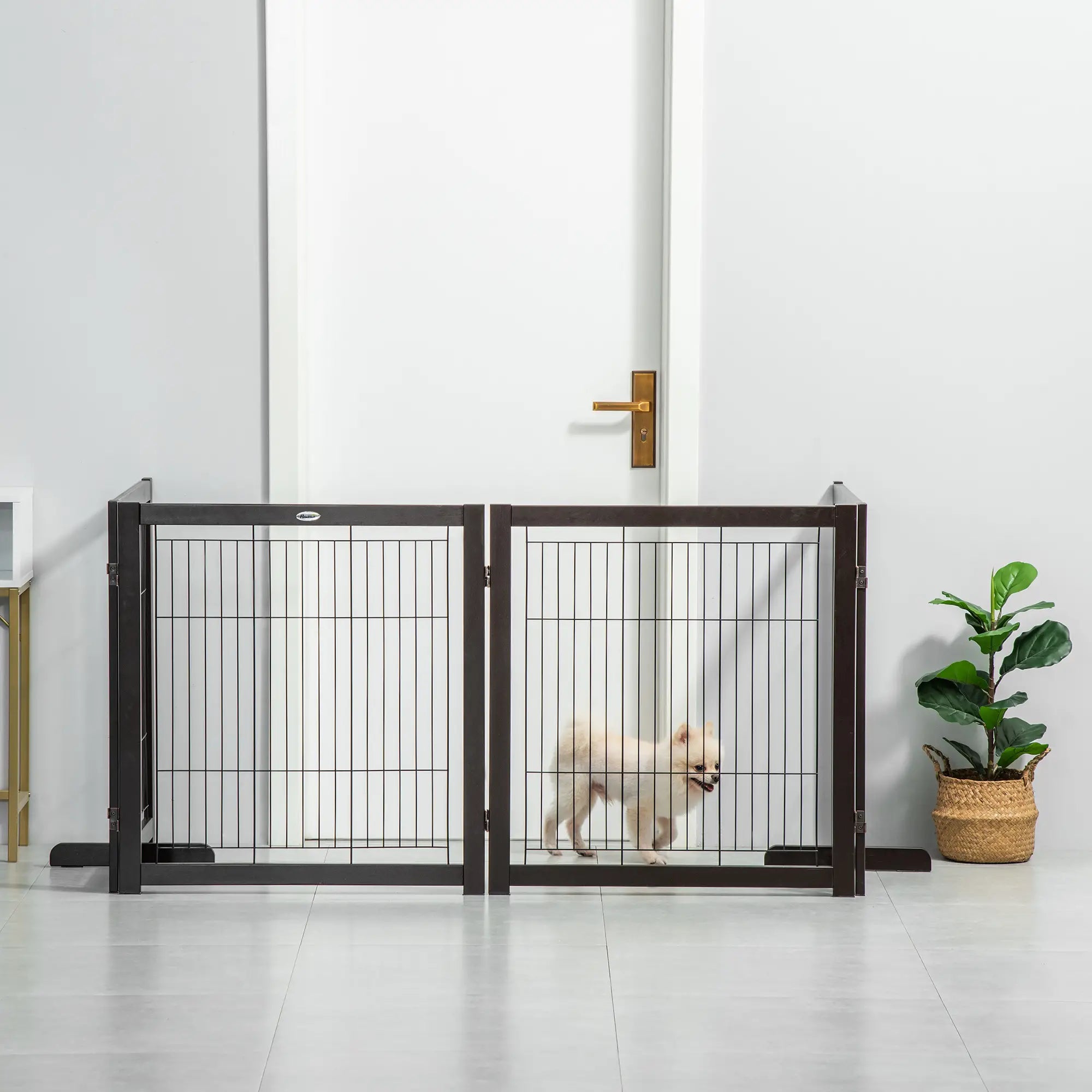 Wooden Dog Gate, 4 Panel, Foldable Pet Fence, For Small & Medium Dogs Houses, Kennels & Pens at Gallery Canada