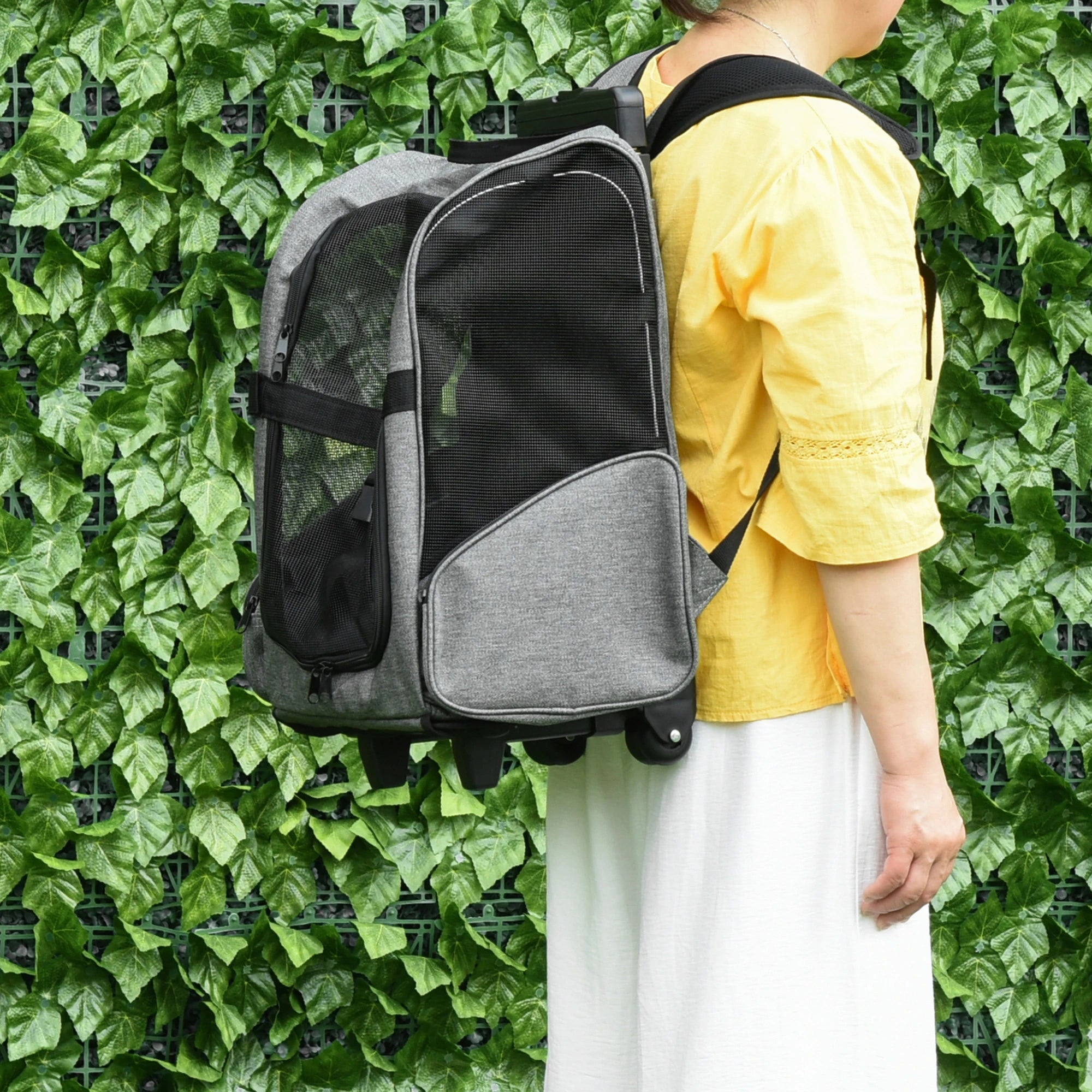 2-in-1 Pet Carrier Backpack, Rolling Wheel, Grey Dog Bike Trailers & Strollers at Gallery Canada