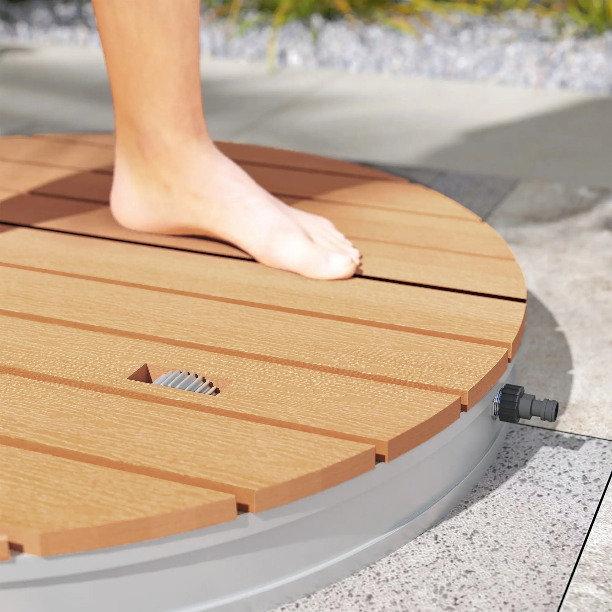 Foot Control Outdoor Shower Kit, Portable Camping Shower, Adjustable Aluminum Camping Toilets at Gallery Canada
