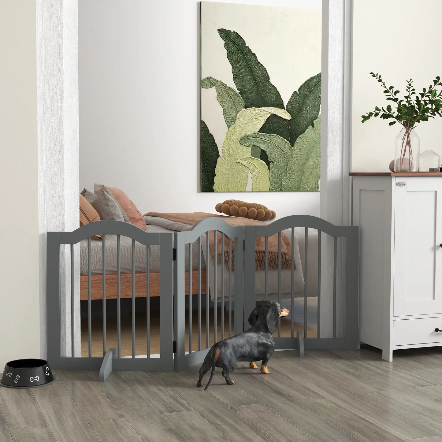 24" Freestanding Pet Gate, 2 Support Feet, Light Grey Houses, Kennels & Pens at Gallery Canada