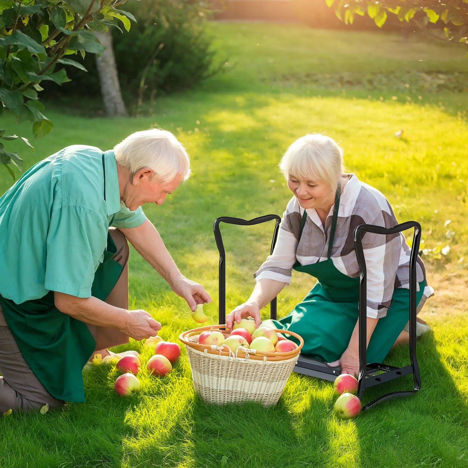 Folding Garden Kneeler Seat Stool With Thicken Pad Garden Accessories at Gallery Canada