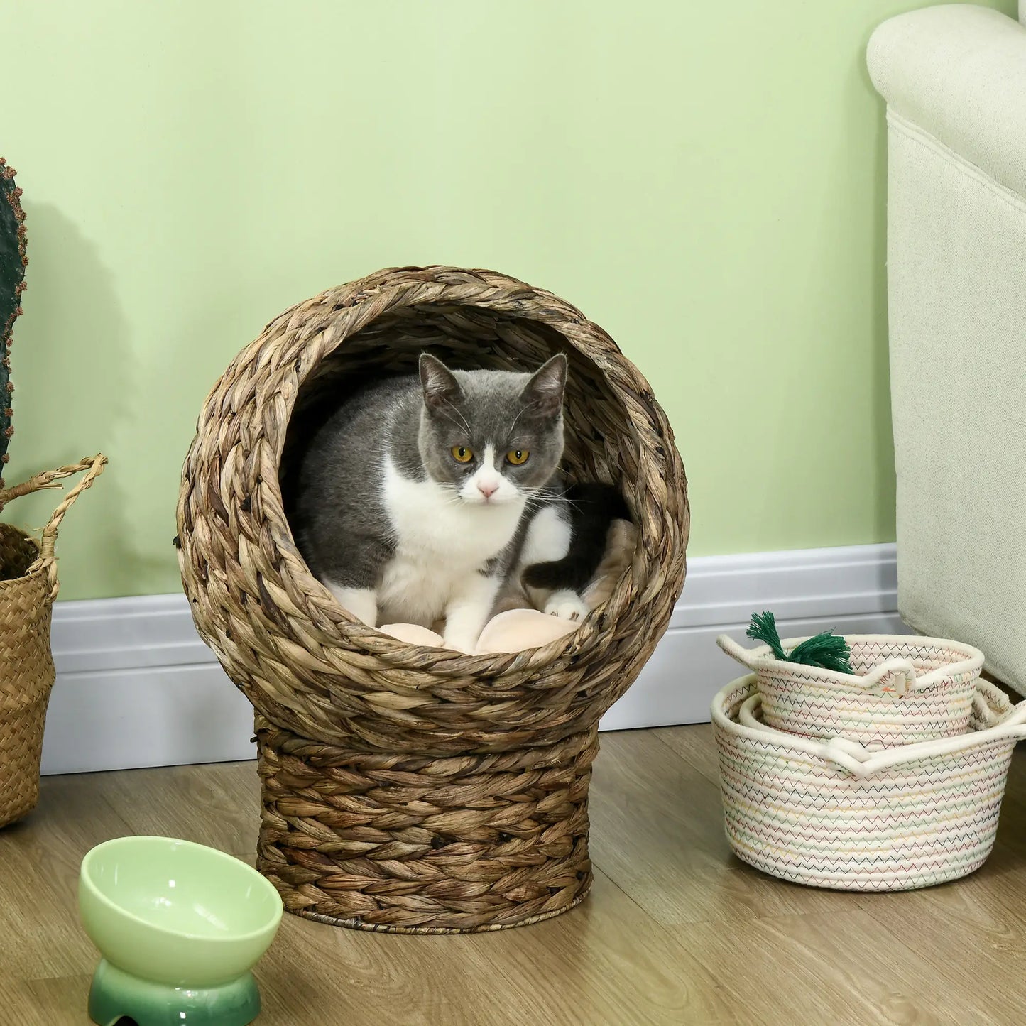 Wicker Cat Bed With Cushion, Stand, Indoor, Dark Brown Cat Houses at Gallery Canada