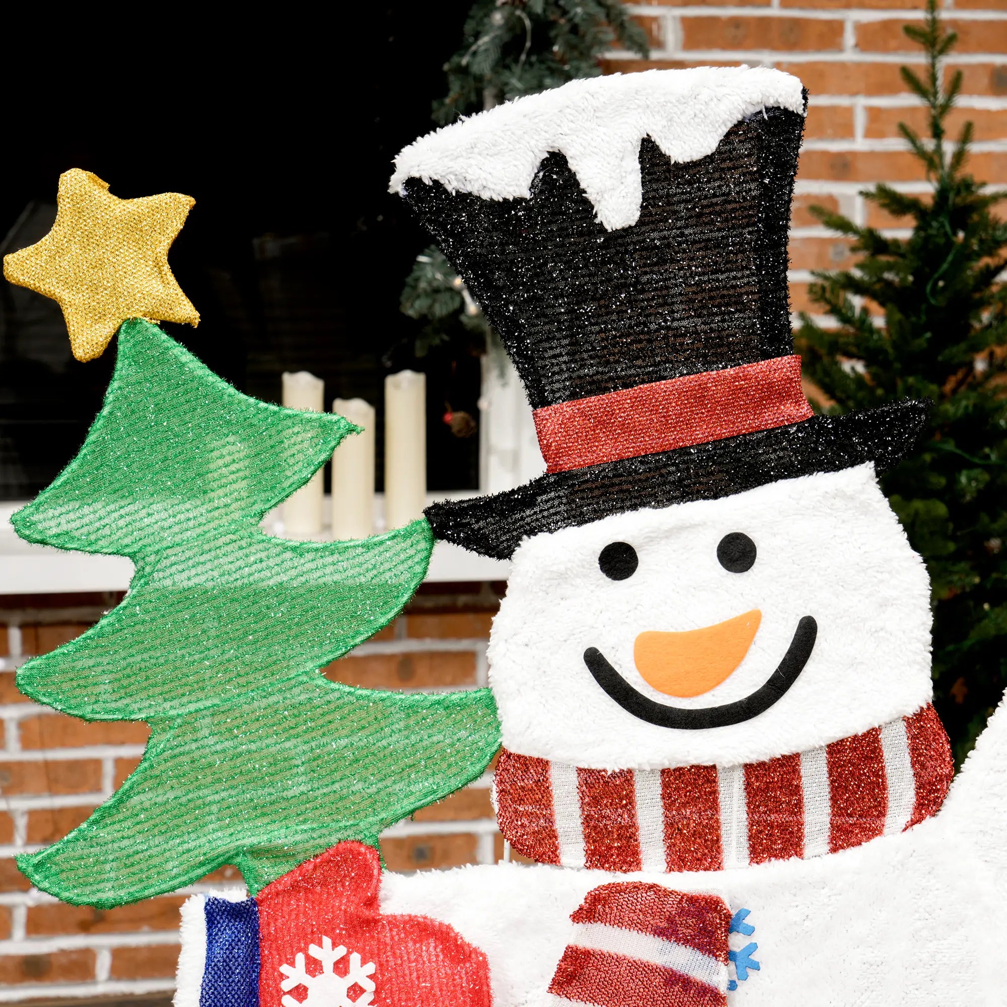 4FT Lighted Snowman, 148 LEDs, IP44 Waterproof, Outdoor Yard Decor Christmas Decorations at Gallery Canada