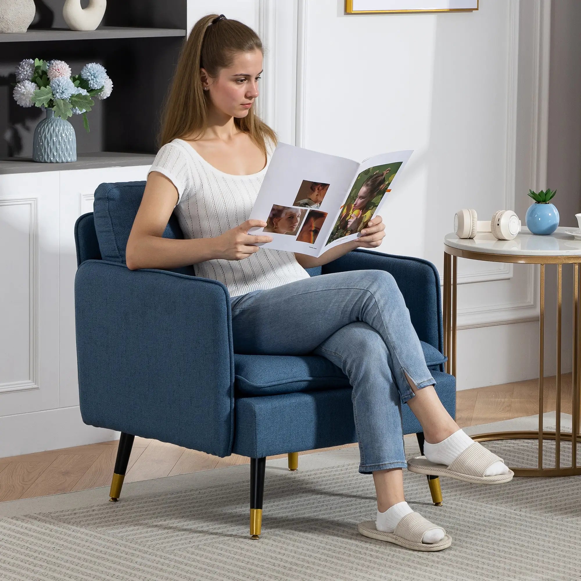Accent Chairs Set of 2, Upholstered Armchairs with Tufted Back Cushion Accent Chairs at Gallery Canada