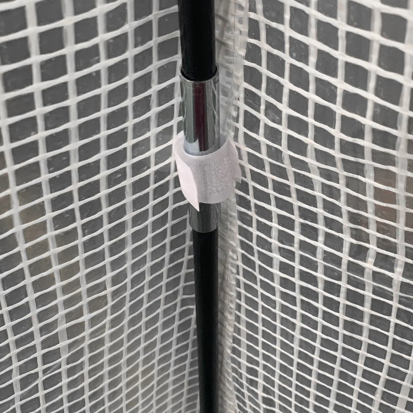 55" x 55" x 71" Greenhouse, Portable Hot House, Zippered Door, White Portable Greenhouses at Gallery Canada